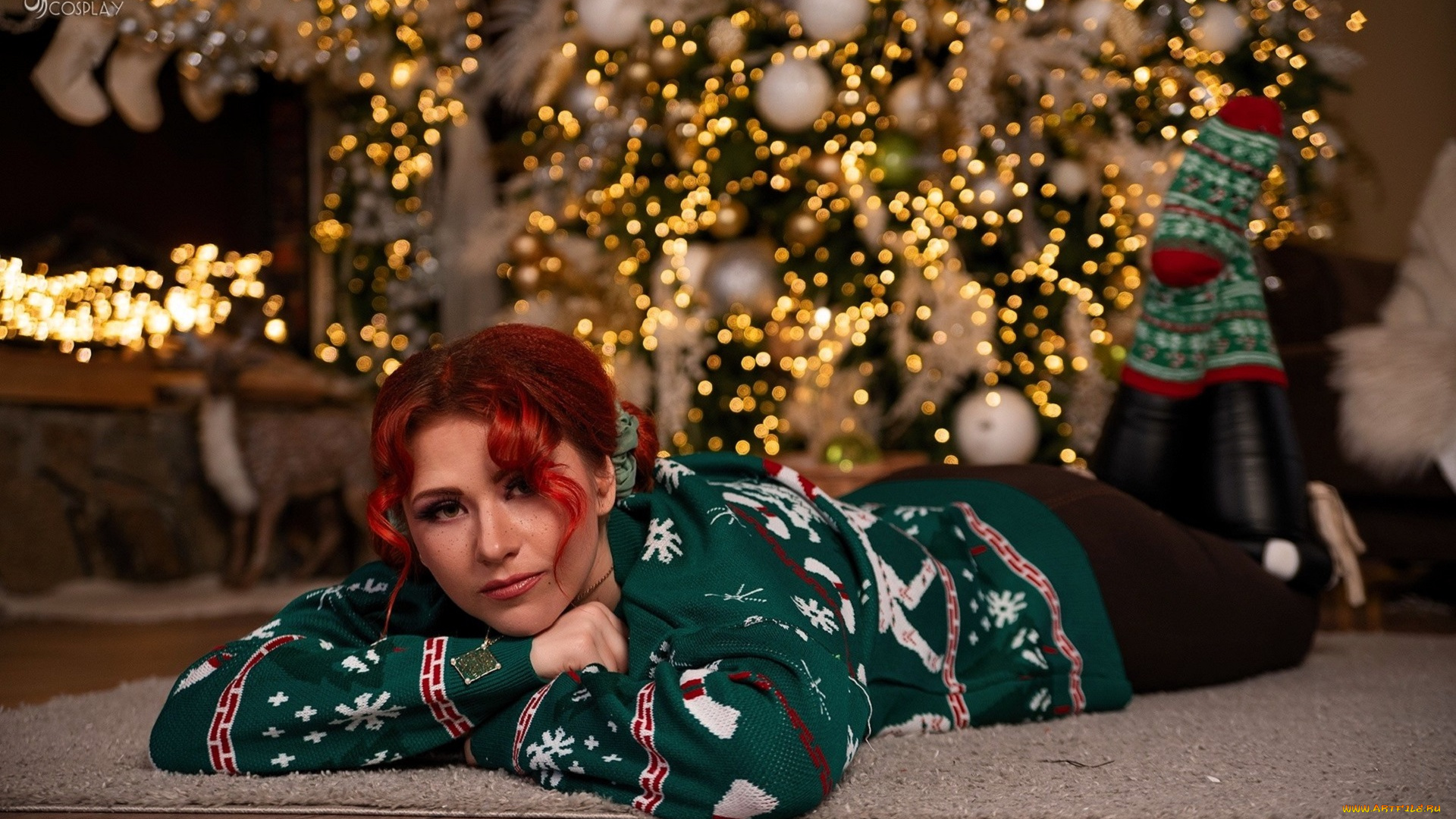 девушки, ира, сокол, образ, косплей, наряд, костюм, свитер, новый, год, ёлка, носки