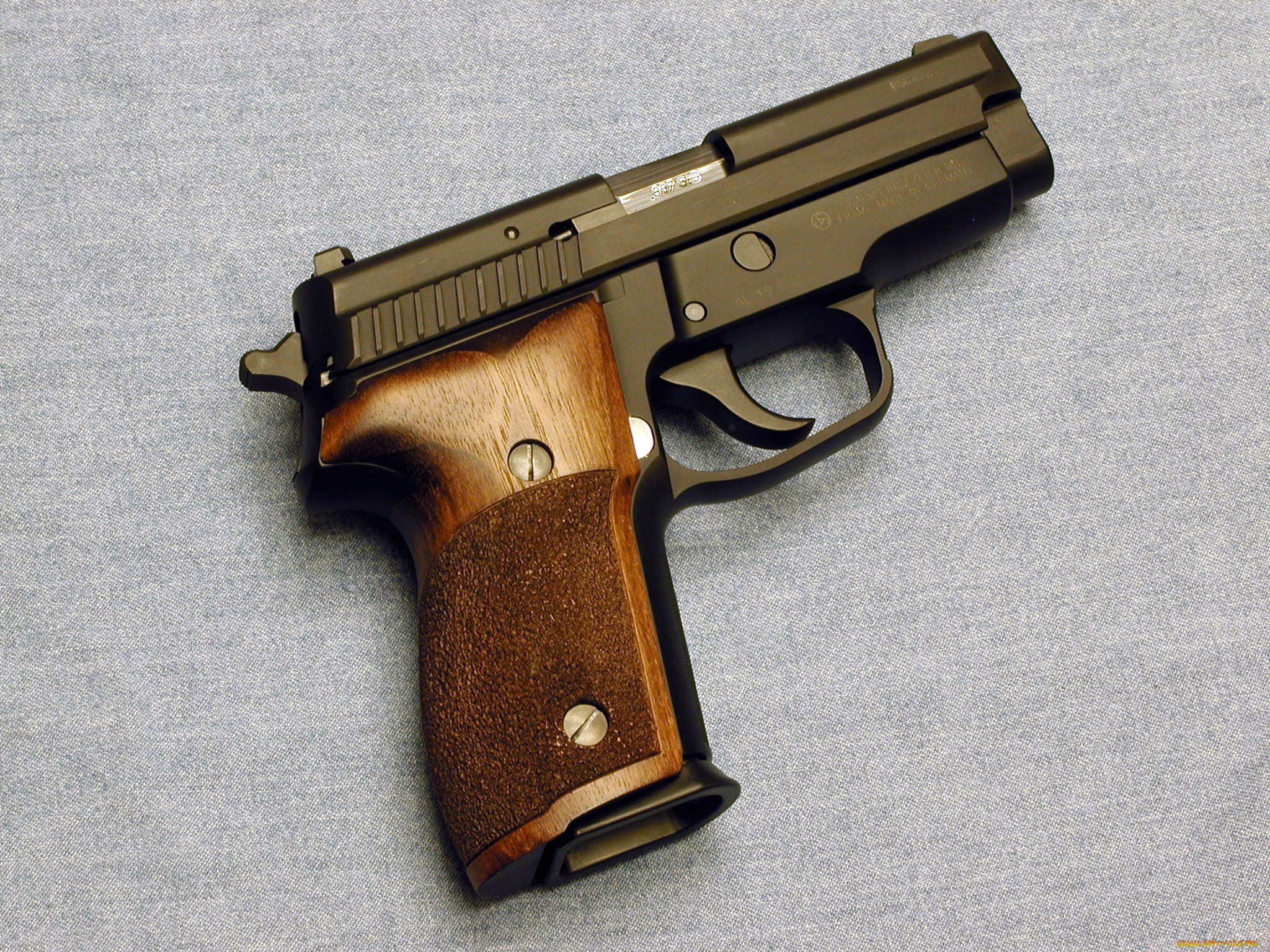 оружие, пистолеты