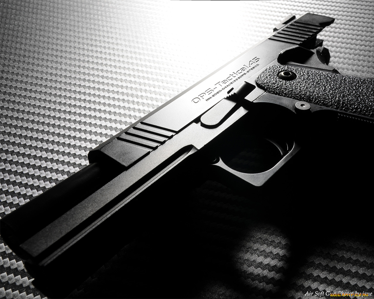 оружие, пистолеты