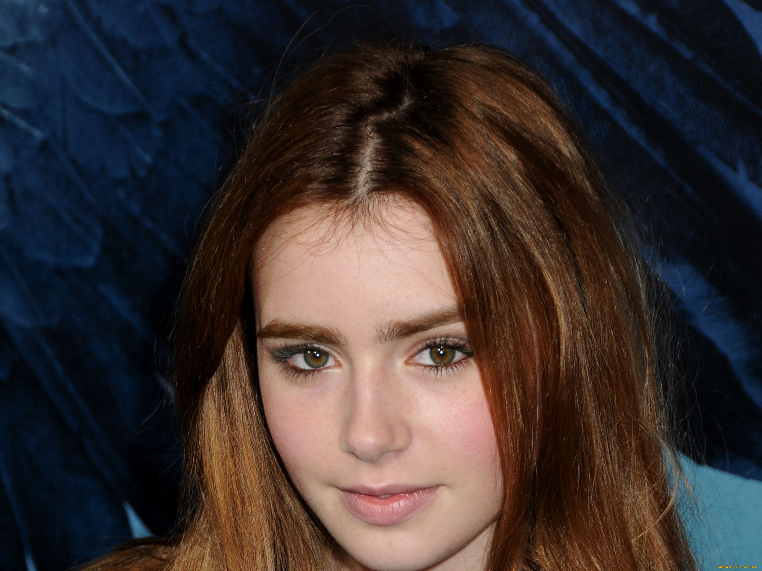 Lily, Collins, девушки