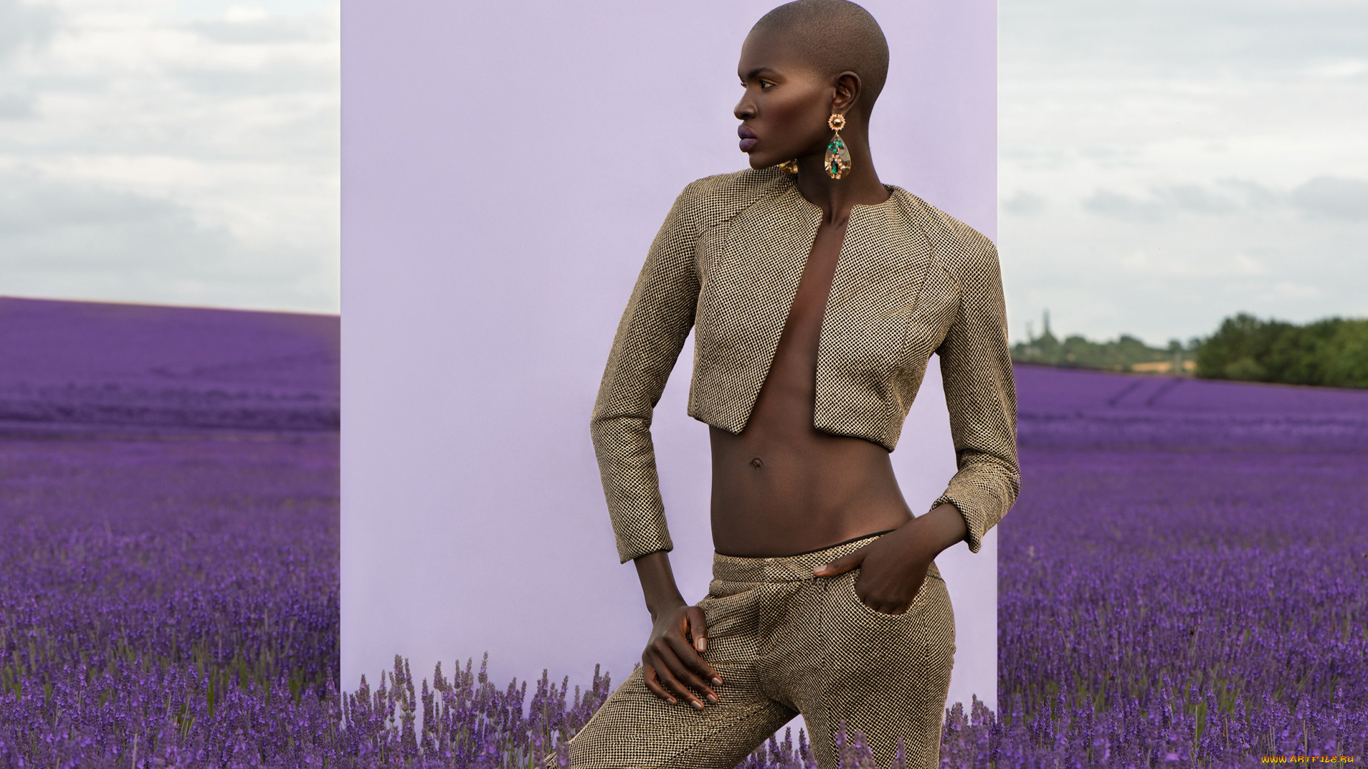 ajuma, nasanyana, девушки, -unsort, , темнокожие, мулатка, девушка, костюм, африка, поза, ajuma, nasanyana, фотомодель, модель