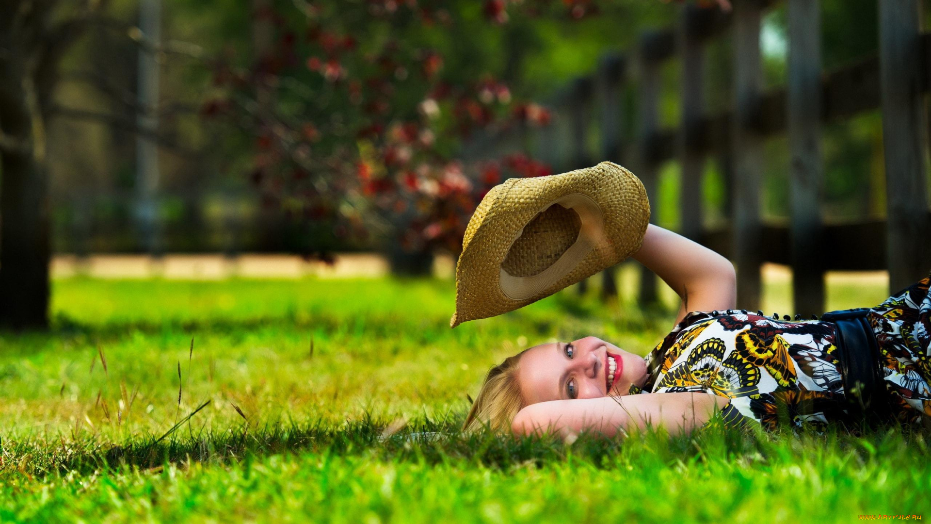 девушки, -unsort, , блондинки, , светловолосые, шляпа, блондинка, трава, забор, лужайка