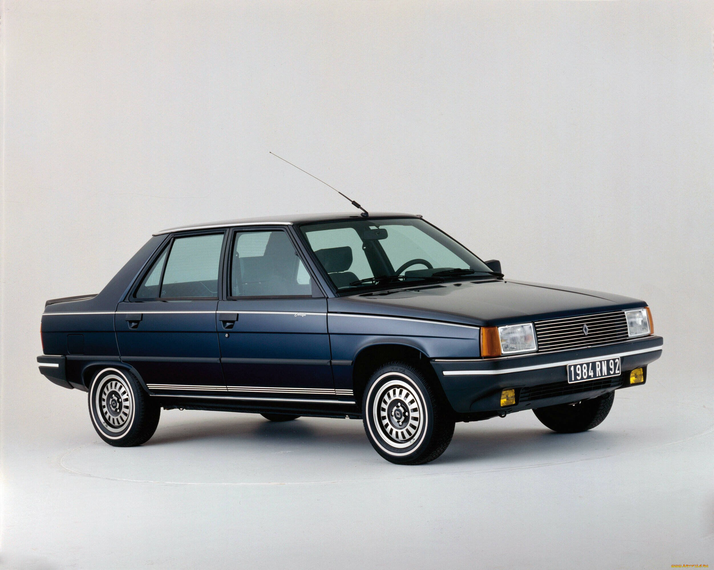 автомобили, renault