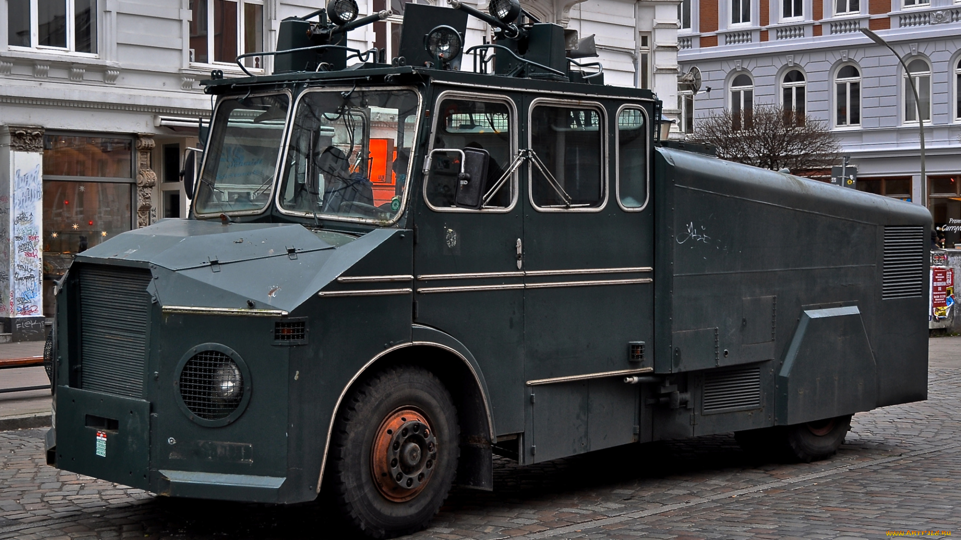 автомобили, грузовики, улица