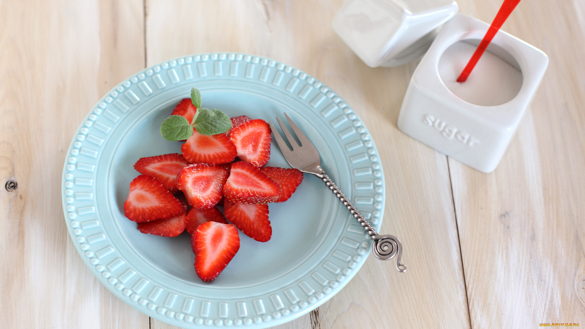 еда, клубника, , земляника, сахар, ложка, тарелка