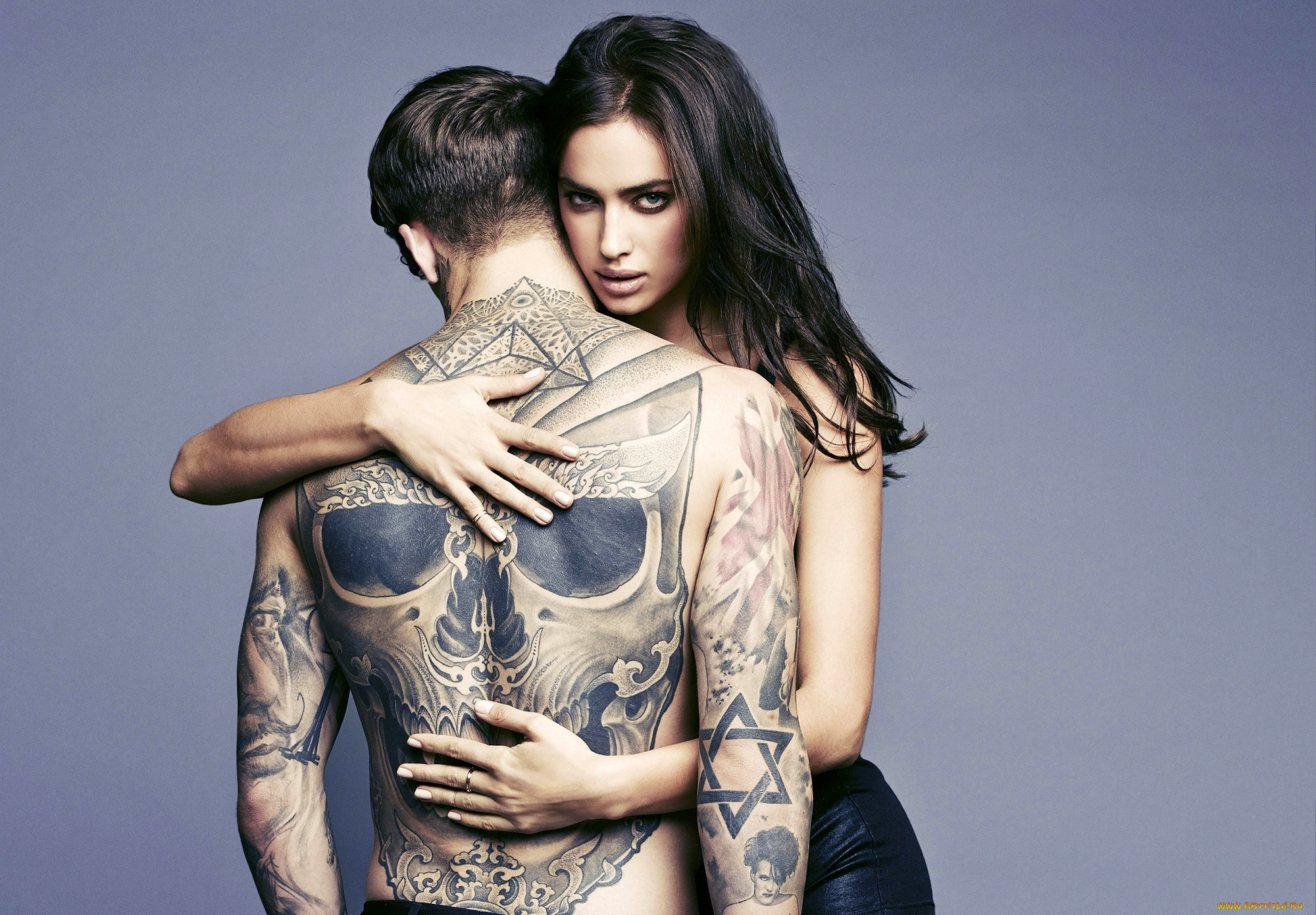 разное, мужчина, женщина, девушка, парень, тату, объятия, взгляд, спина
