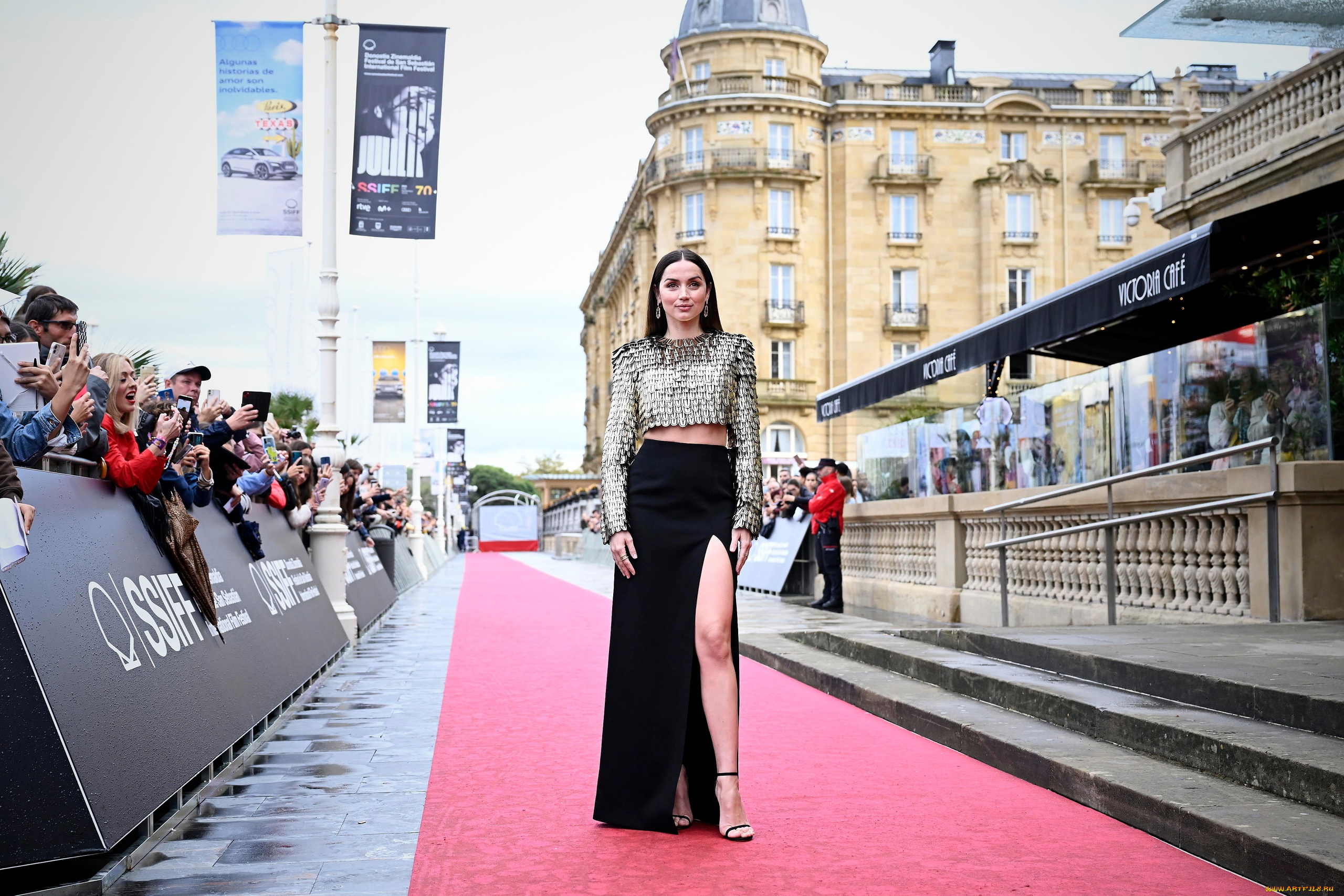 ana, de, armas, -, `blonde`, premiere, at, 70th, ssiff, 24, 09, 2022, девушки, ana, de, armas, международный, кинофестиваль, сан, себастьян, ана, де, армас, актриса, премьера, фильм, блондинка