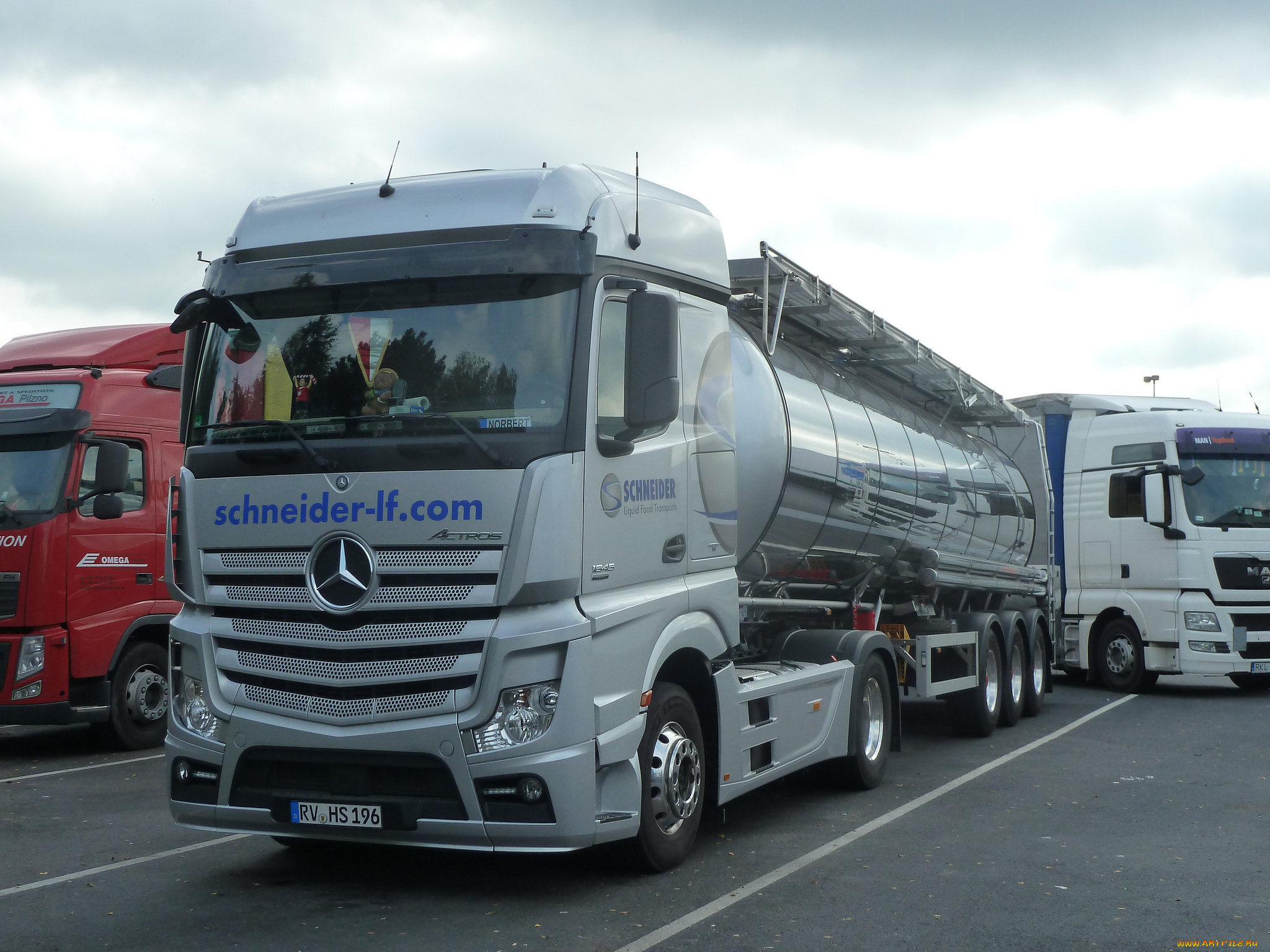 автомобили, mercedes, trucks, контейнеровоз, тягач, грузовик