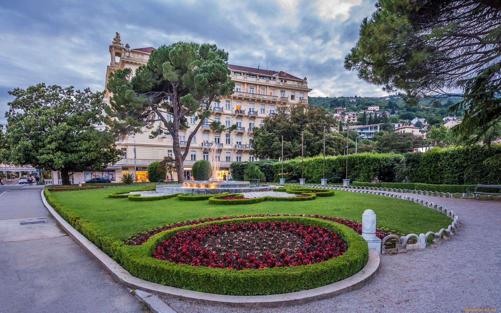 opatija, города, -, улицы, , площади, , набережные, площадь, клумба