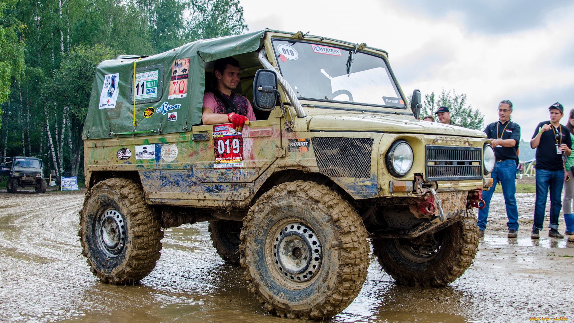 автомобили, выставки, и, уличные, фото, луцкой, автозавод, луаз, 969, волынь, советский, грузопассажирский, микролитражный, легковой, автомобиль, повышенной, проходимости