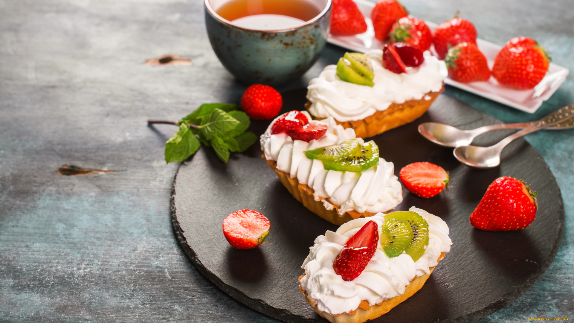 еда, пирожные, , кексы, , печенье, песочные, крем, мята, ягоды, клубника, киви