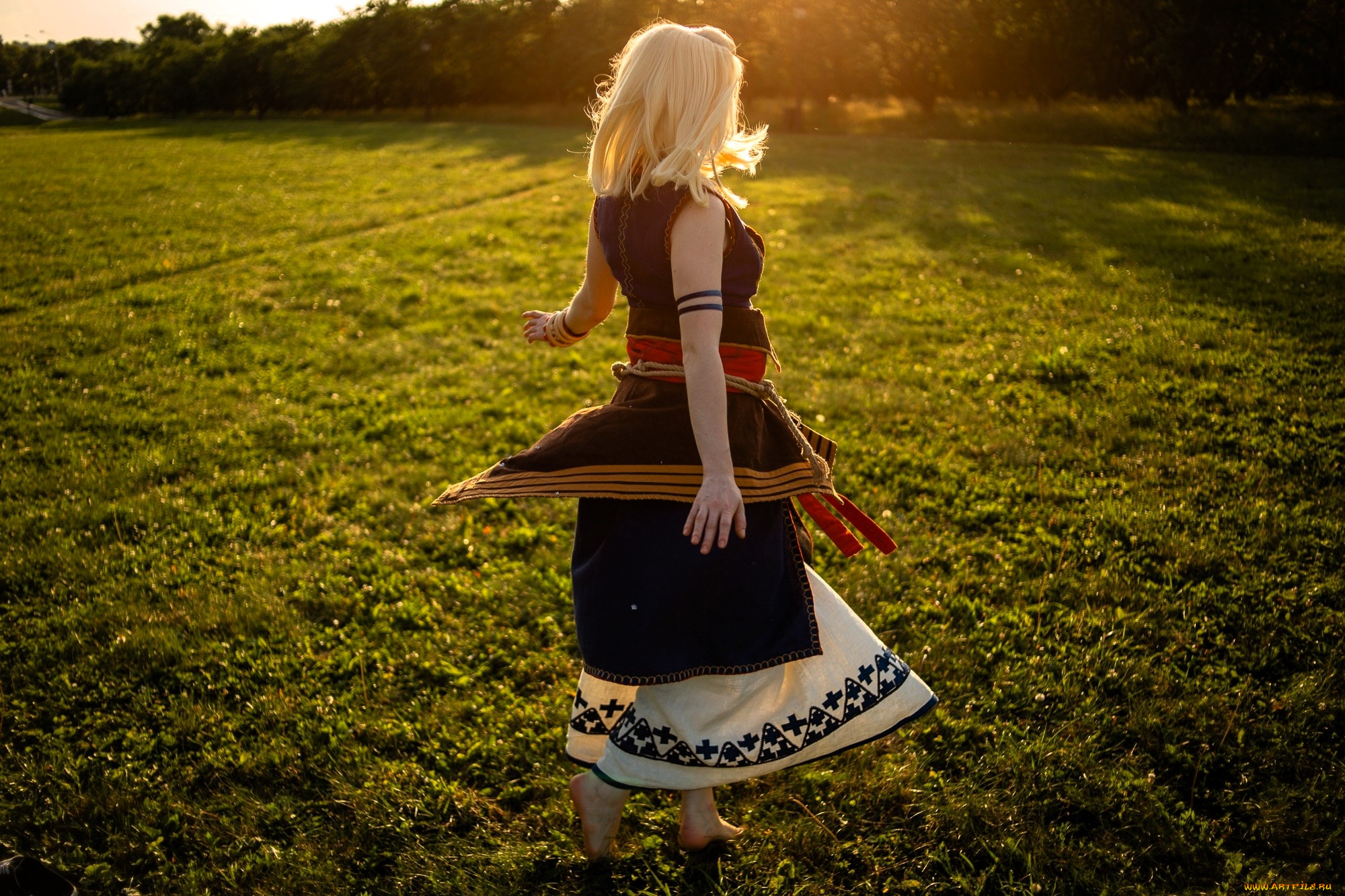 девушки, мария, давыдова, , lady, melamory, образ, косплей, наряд, бусы, лужайка