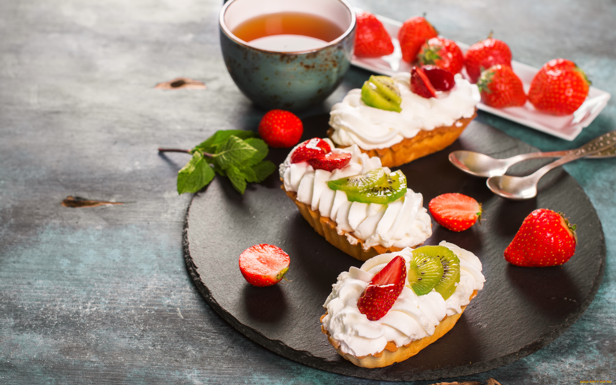 еда, пирожные, , кексы, , печенье, песочные, крем, мята, ягоды, клубника, киви