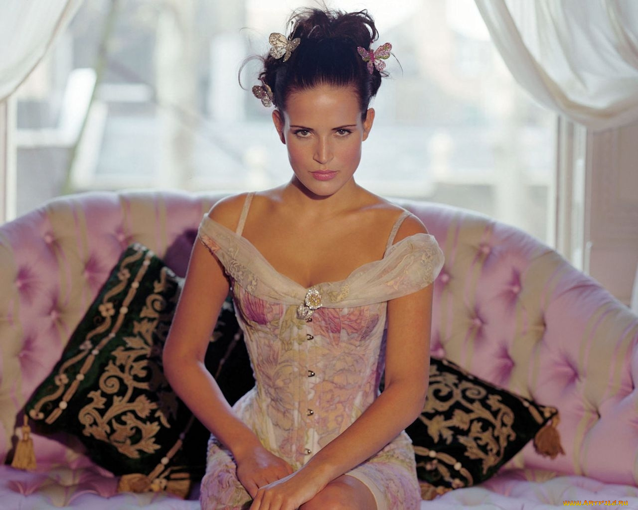 Sophie, Anderton, девушки