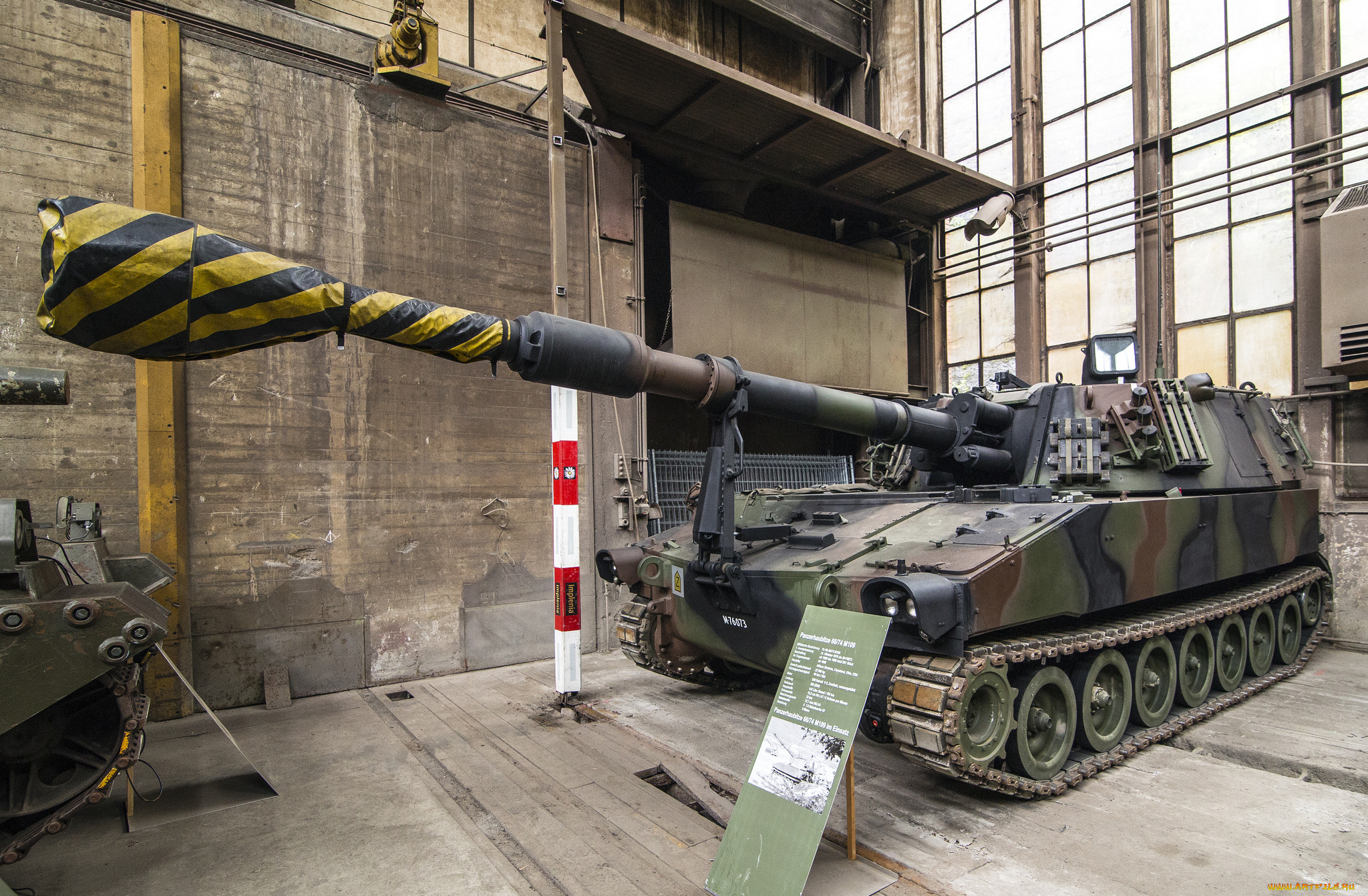 m109, m-76073, техника, военная, техника, музей, бронетехника, вооружение