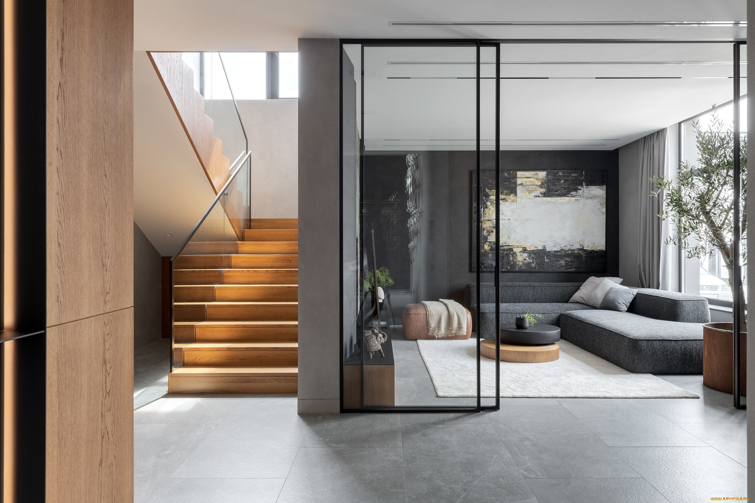 интерьер, гостиная, лестница, картина, диван, столик, окно