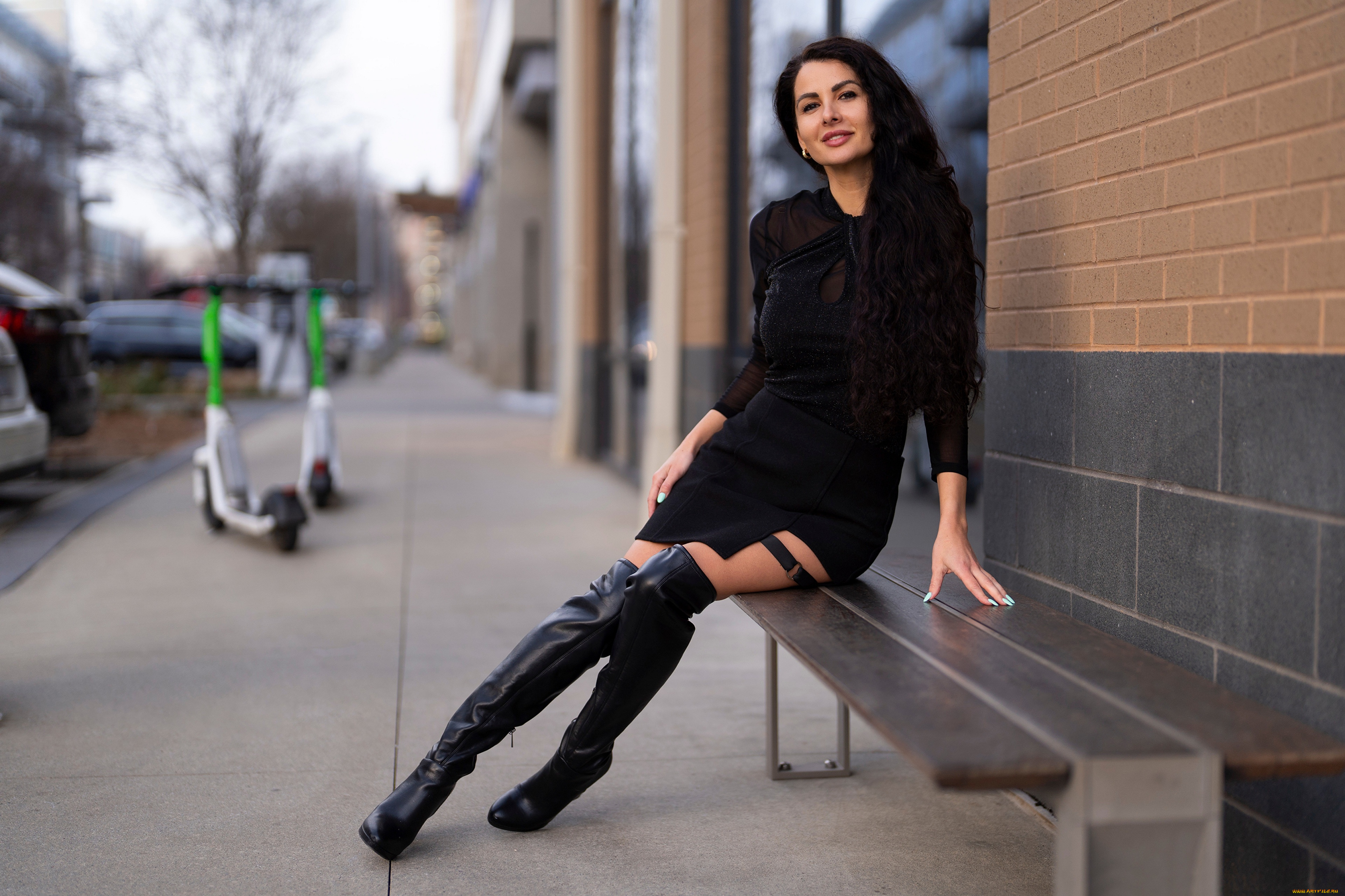 девушка, -, girl, девушки, -, брюнетки, , шатенки, девушка, женщина, брюнетка, темноволосая, сексуальная, модель, звезда, позирует, разная, обувь, верхняя, стильная, одежда, нижнее, эротическое, бельё, трусы, лифчик, колготки, чулки, аксессуары, макияж, и, множество, элементов, на, фотографии