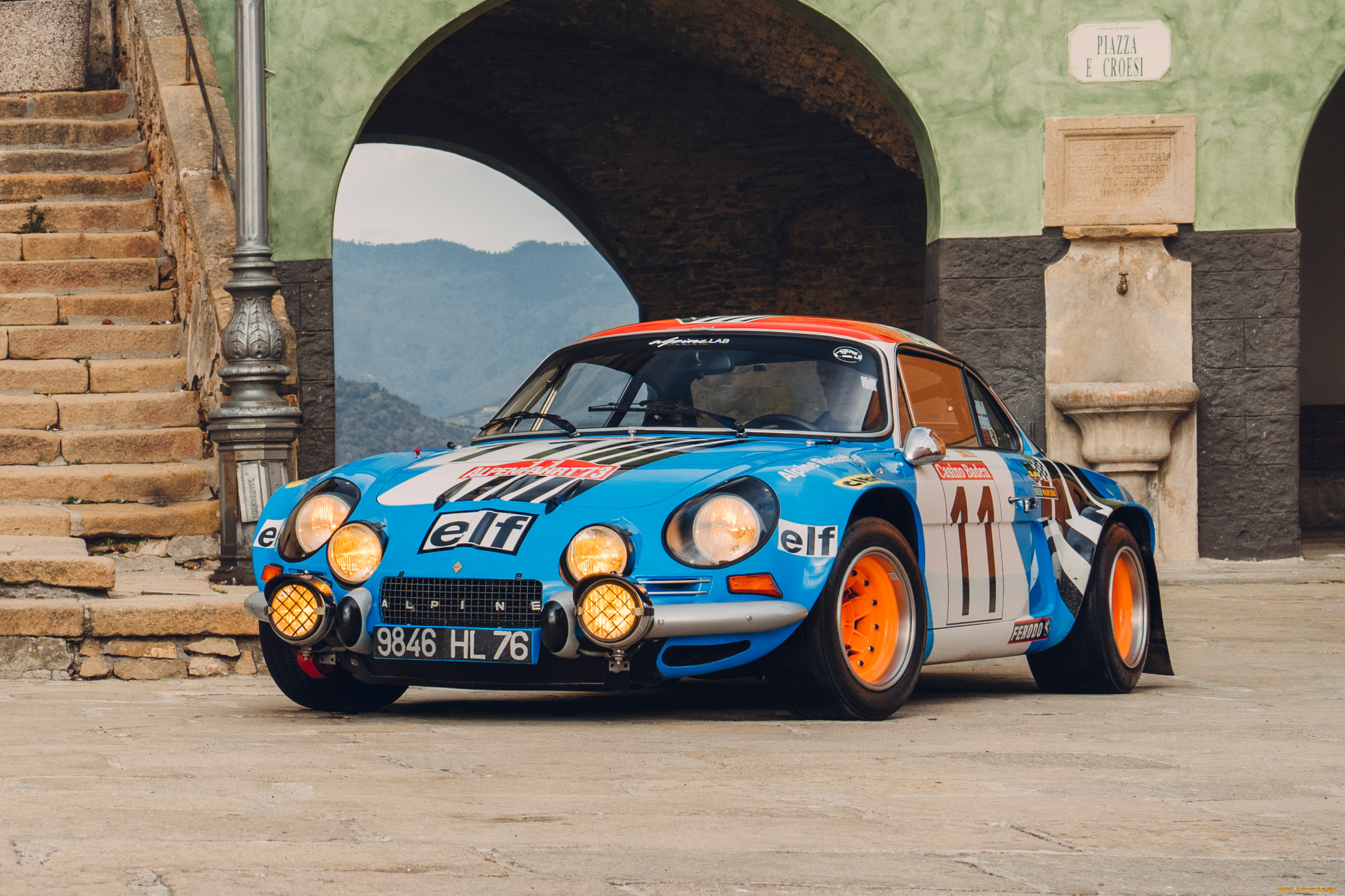 автомобили, alpine