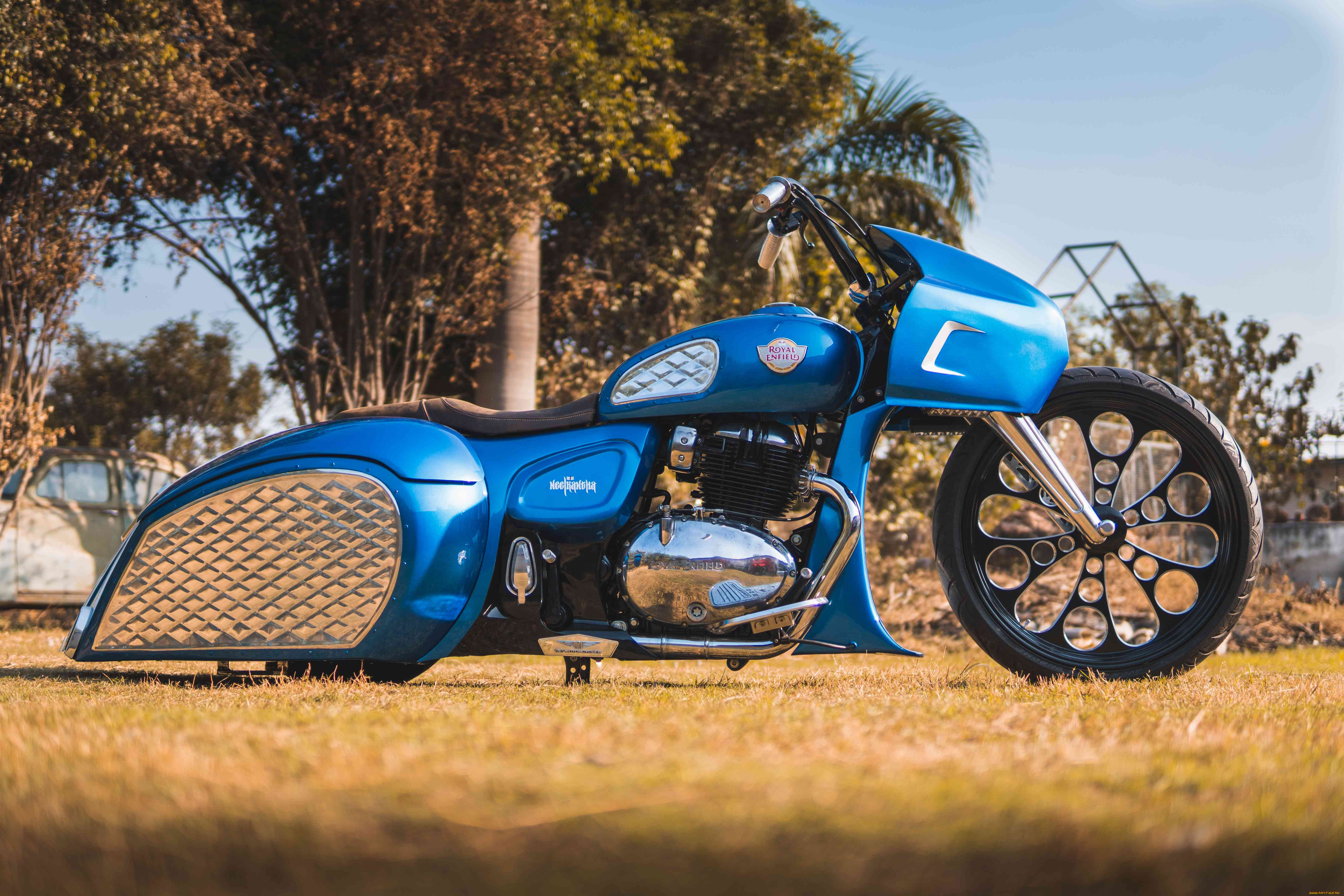 мотоциклы, customs, кастомизированный, тюнингованый, мотоцикл, крутой, байк, железный, конь, который, даёт, свободу, ветер, в, лицо, и, волосы, по, ветру