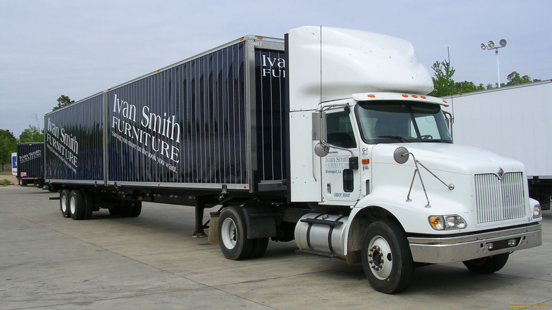 автомобили, international