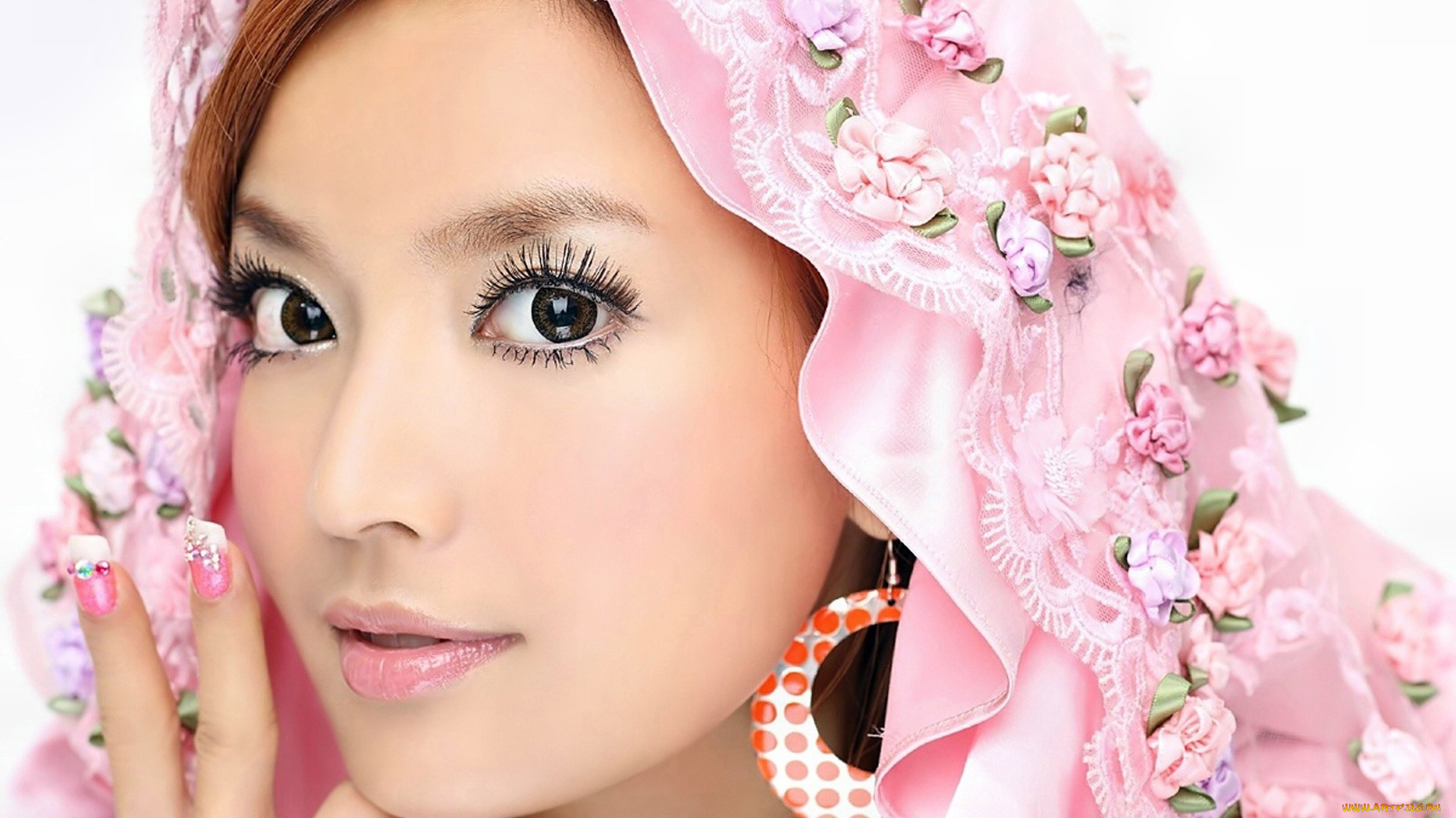 Ye, Xiqi, девушки, , , маникюр, макияж, серьги, платок