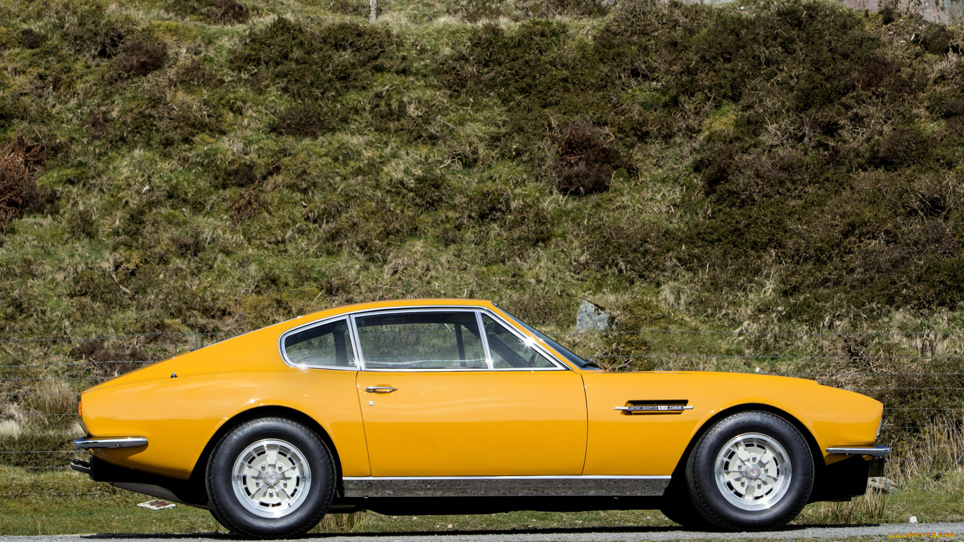 автомобили, aston, martin, the, persuaders, dbs, v8, aston, martin, желтый, 5636-r
