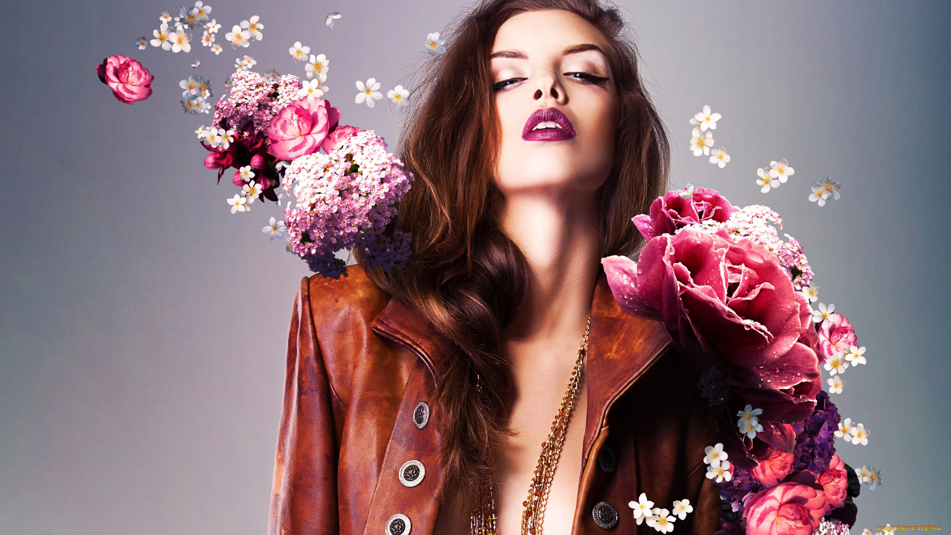 девушки, -unsort, , брюнетки, , шатенки, цветы, украшение, цепи, девушка, кожанка, куртка, шатенка