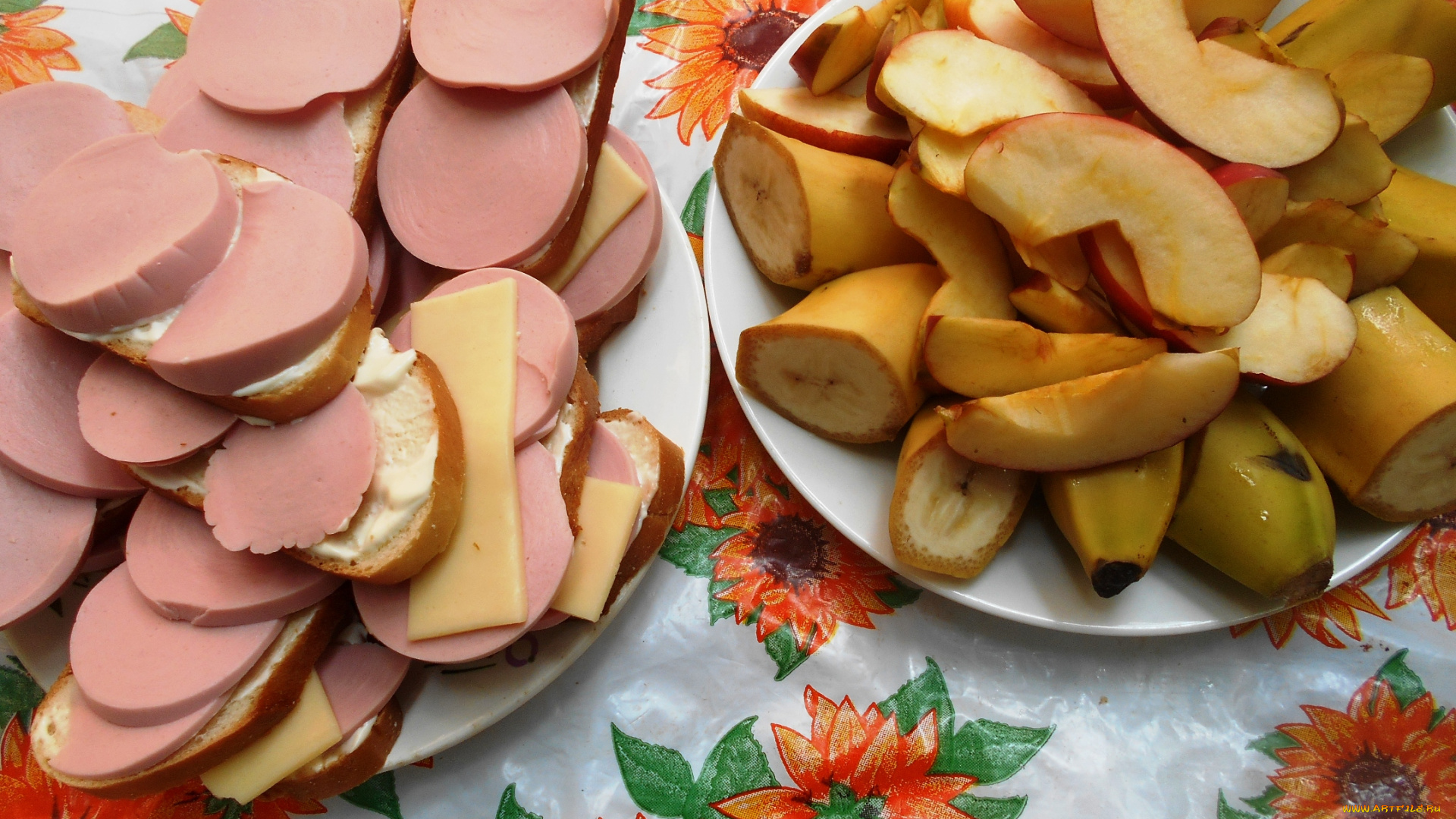 еда, бутерброды, , гамбургеры, , канапе, яблоки, колбаса, хлеб, сыр, бананы