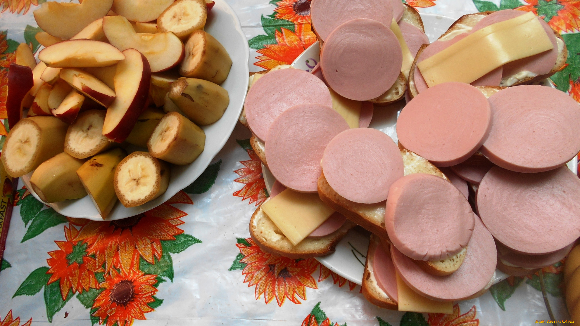 еда, бутерброды, , гамбургеры, , канапе, яблоки, бананы, сыр, хлеб, колбаса