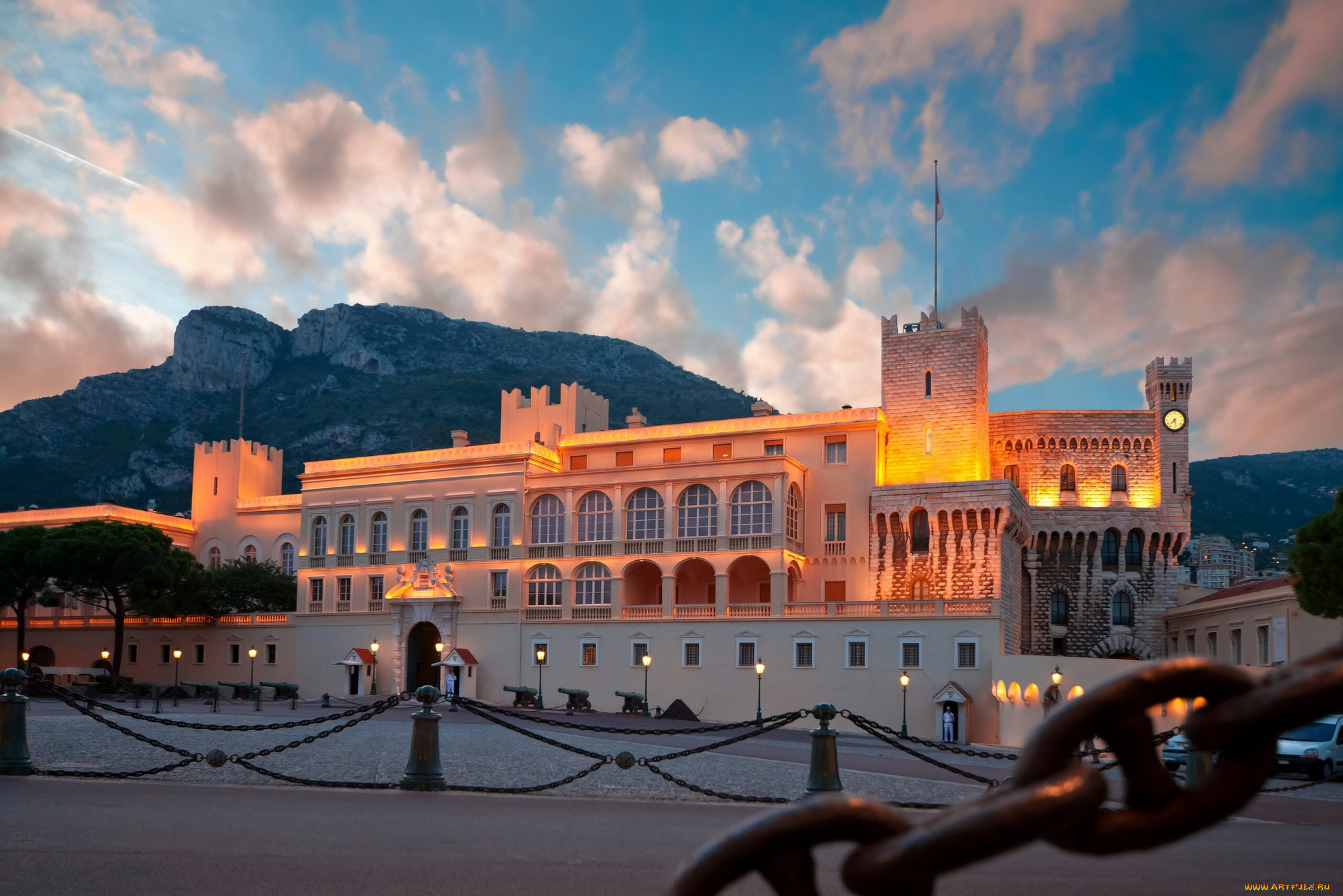 prince`s, palace, of, monaco, города, монако, , монако, цепи, пушки, monaco, княжеский, дворец, prince's, palace