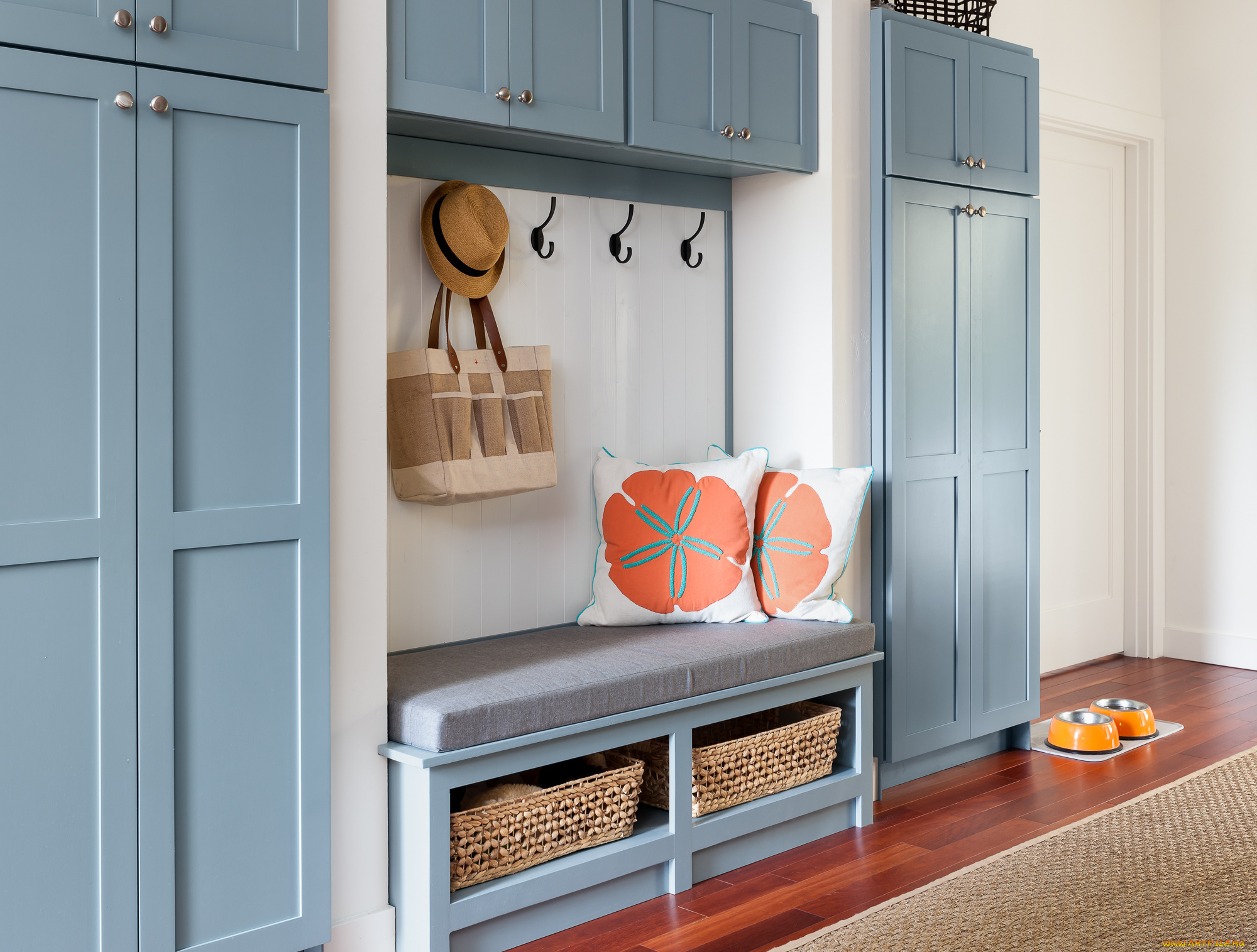 интерьер, холлы, , лестницы, , корридоры, столик, прихожая, стильно, люстра