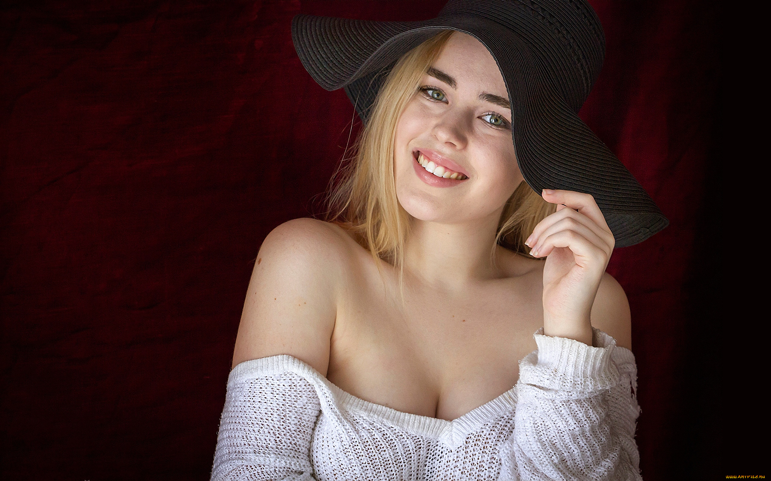 девушки, -unsort, , блондинки, , светловолосые, charlotte, celine, улыбка, кофточка, шляпа