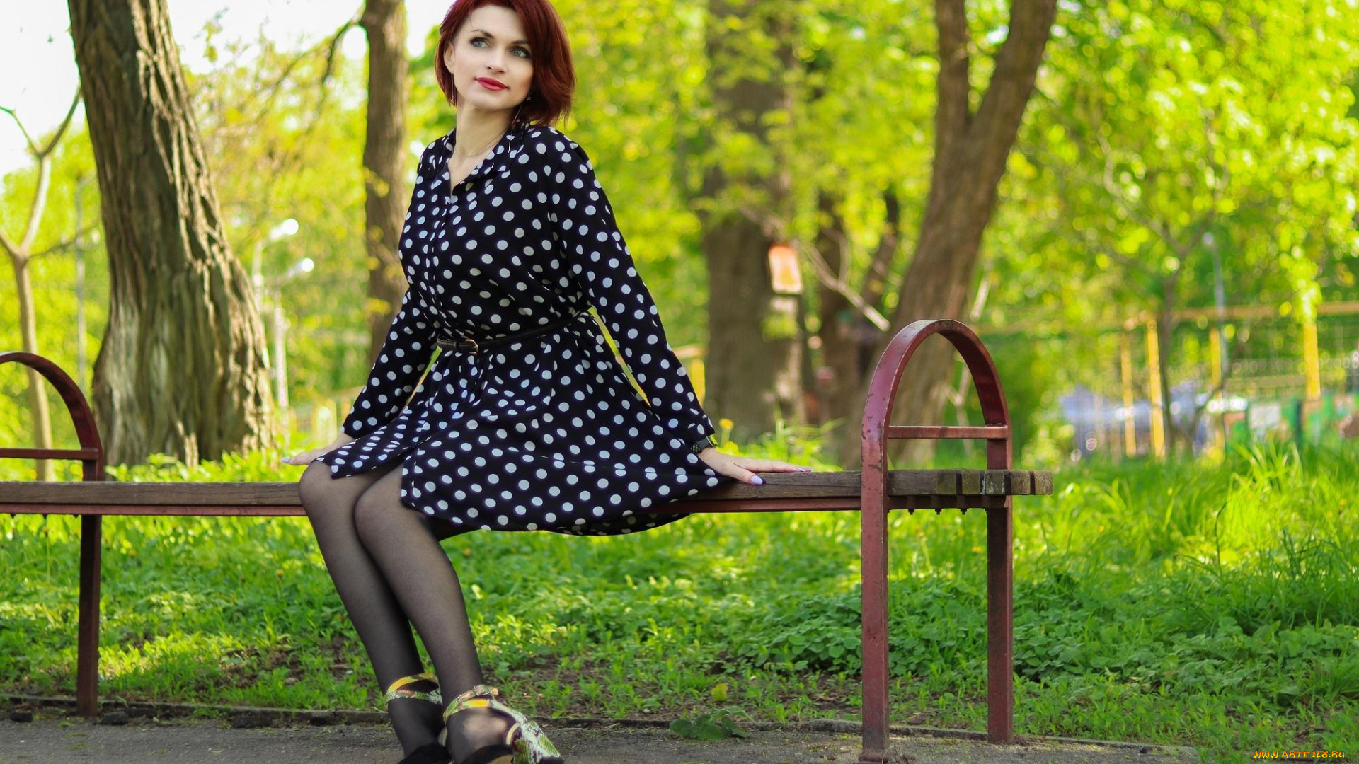 красотка, девушки, -, рыжеволосые, и, разноцветные, девушка, женщина, рыжая, светлая, тёмная, сексуальная, модель, звезда, позирует, разная, обувь, верхняя, стильная, одежда, нижнее, эротическое, бельё, трусы, лифчик, колготки, чулки, аксессуары, макияж, и, множество, элементов, на, фотографии