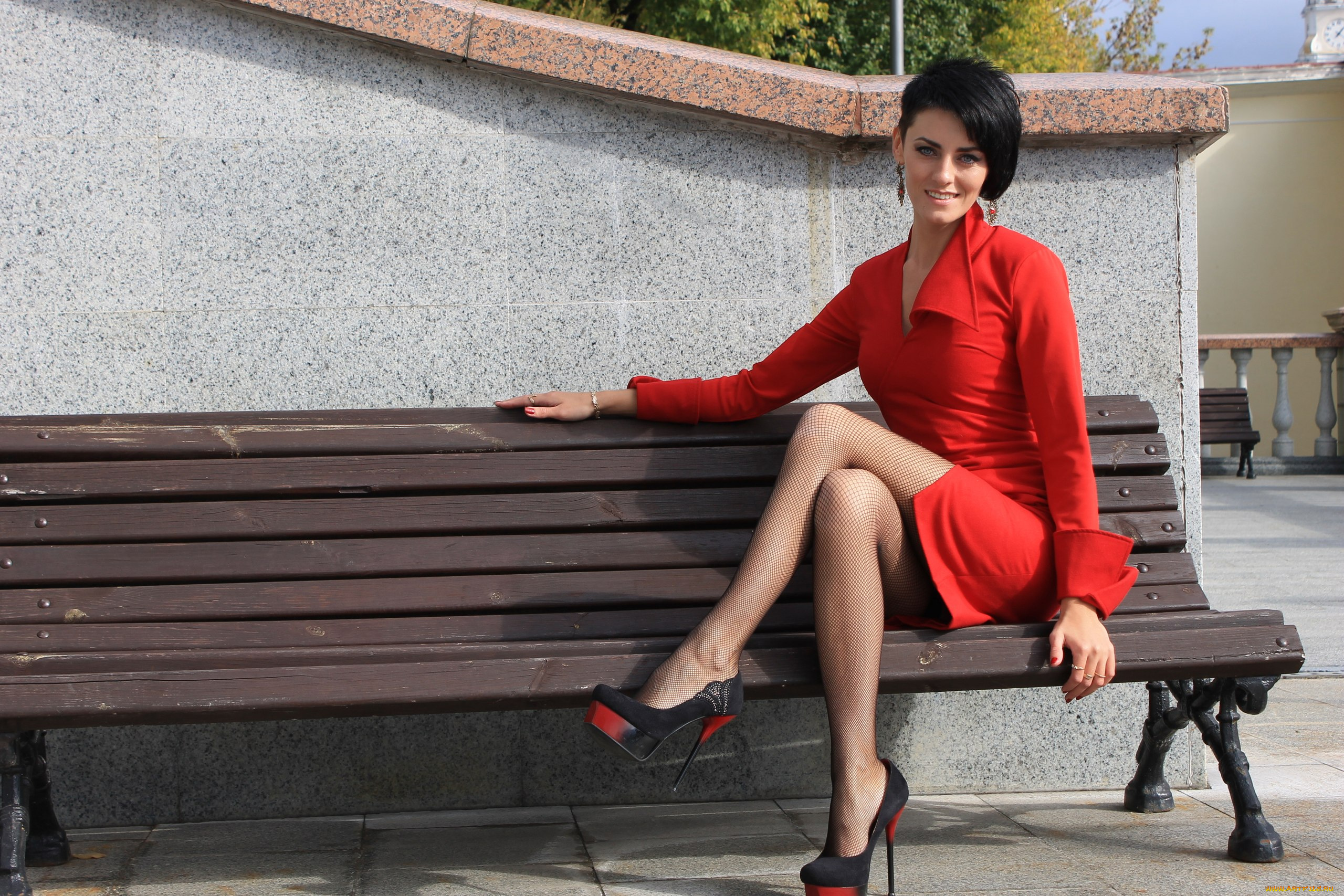 оля, новикова, девушки, -, брюнетки, , шатенки, девушка, женщина, брюнетка, темноволосая, сексуальная, модель, звезда, позирует, разная, обувь, верхняя, стильная, одежда, нижнее, эротическое, бельё, трусы, лифчик, колготки, чулки, аксессуары, макияж, и, множество, элементов, на, фотографии