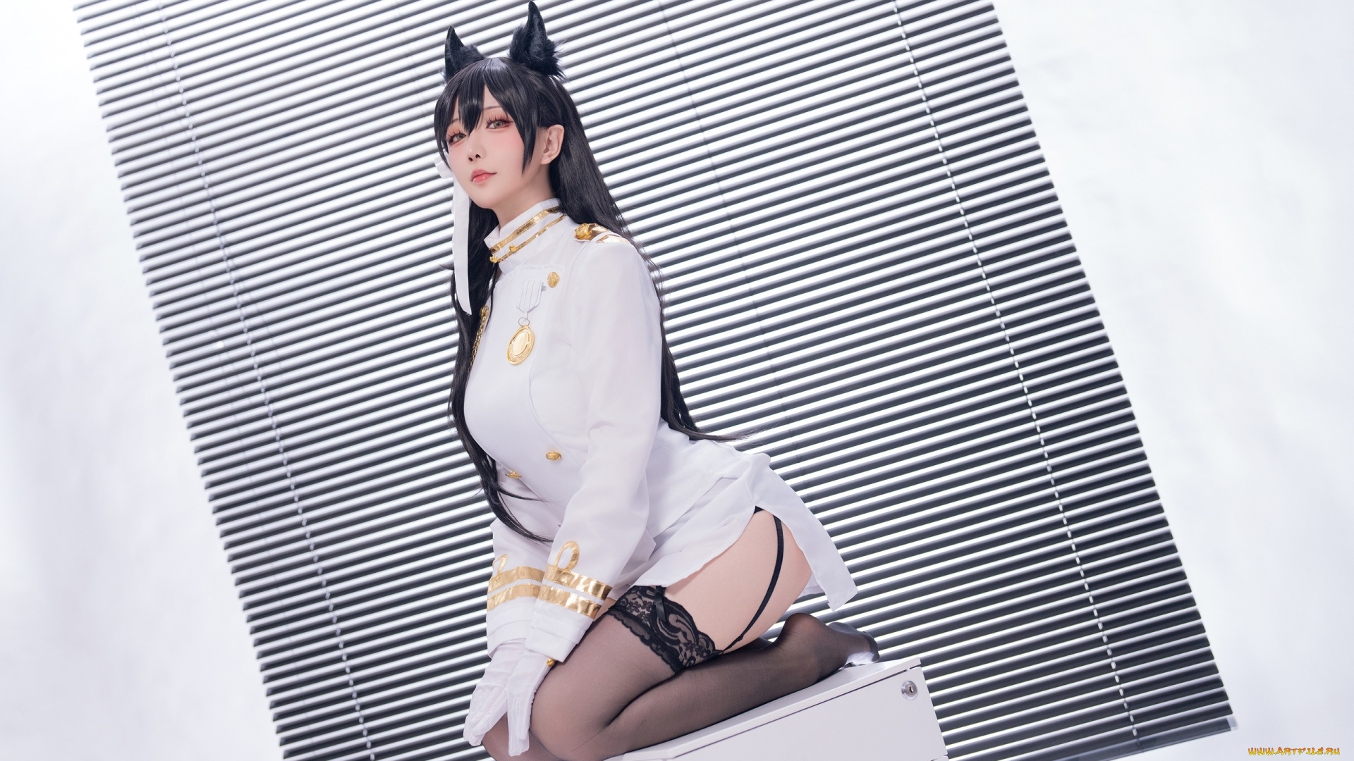 hoshilily, девушки, девушка, женщина, брюнетка, темноволосая, сексуальная, модель, звезда, позирует, разная, обувь, верхняя, стильная, одежда, нижнее, эротическое, бельё, трусы, лифчик, колготки, чулки, аксессуары, макияж, и, множество, элементов, на, фотографии