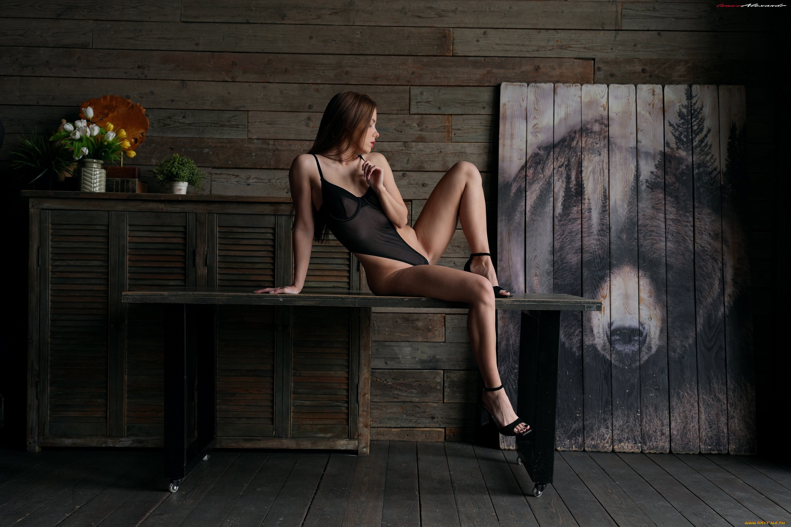 лолита, добророднова, девушки, девушка, женщина, шатенка, темноволосая, сексуальная, модель, звезда, позирует, разная, обувь, верхняя, стильная, одежда, нижнее, эротическое, бельё, трусы, лифчик, колготки, чулки, аксессуары, макияж, и, множество, элементов, на, фотографии