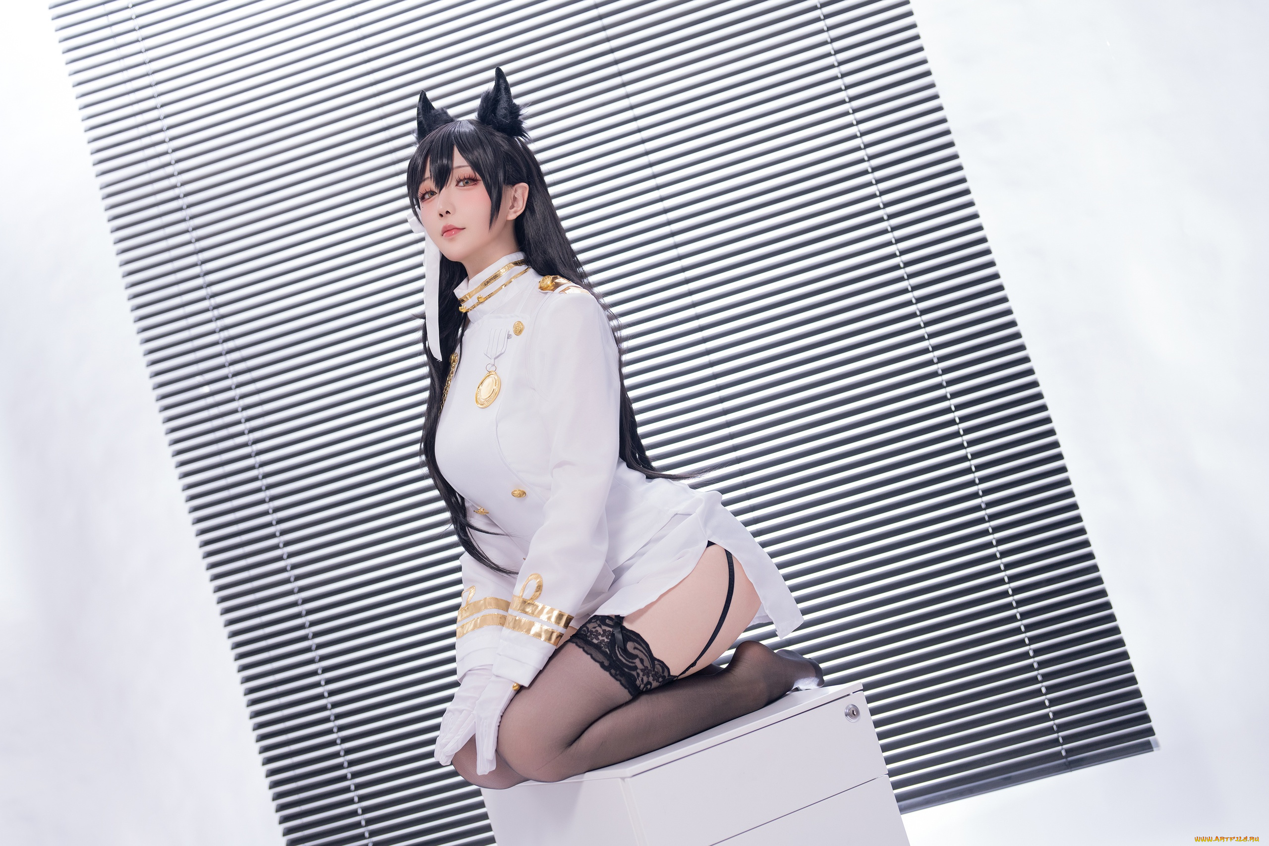 hoshilily, девушки, девушка, женщина, брюнетка, темноволосая, сексуальная, модель, звезда, позирует, разная, обувь, верхняя, стильная, одежда, нижнее, эротическое, бельё, трусы, лифчик, колготки, чулки, аксессуары, макияж, и, множество, элементов, на, фотографии