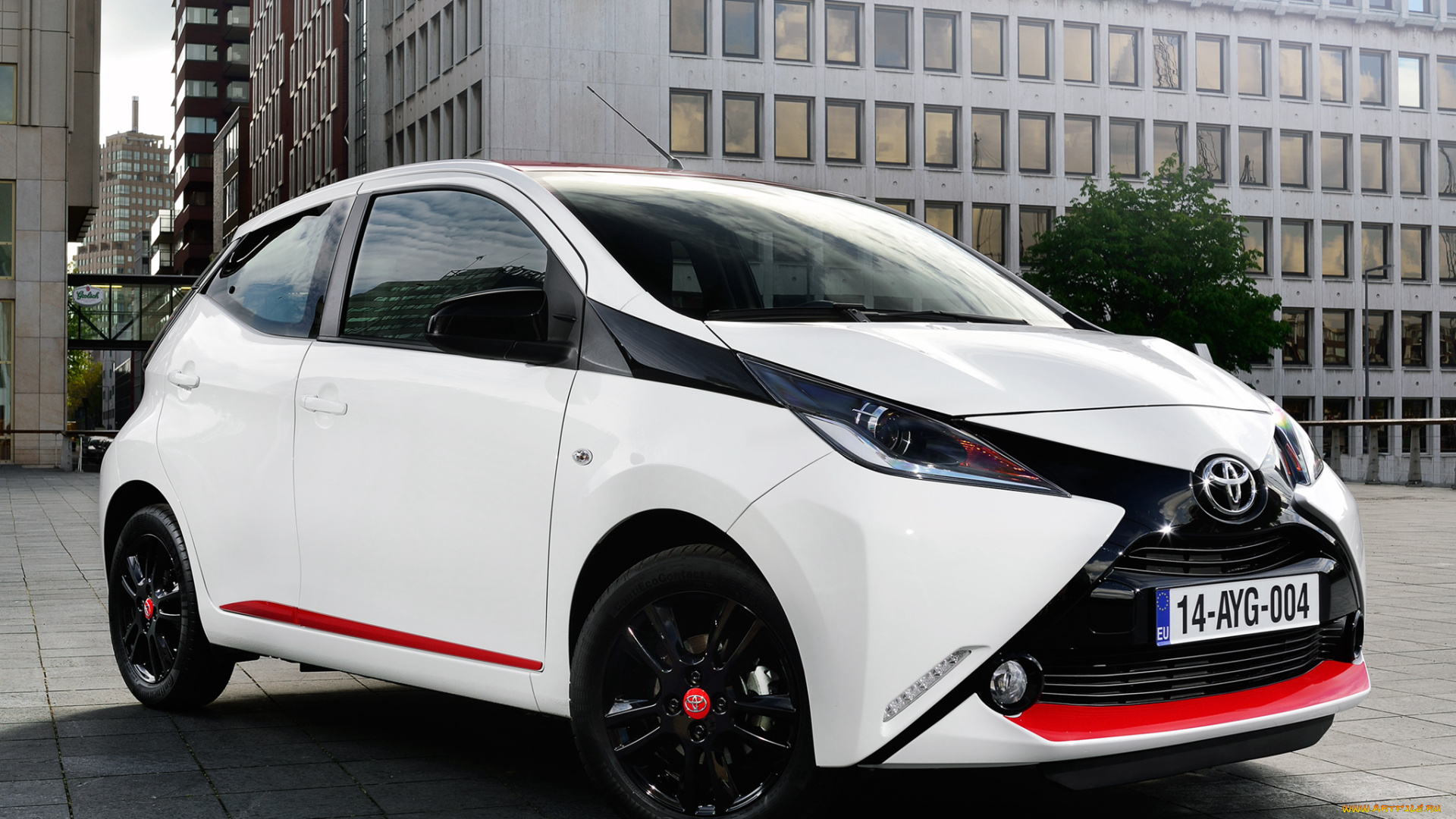 автомобили, toyota, aygo, x-cite, 5-door, светлый, 2014г