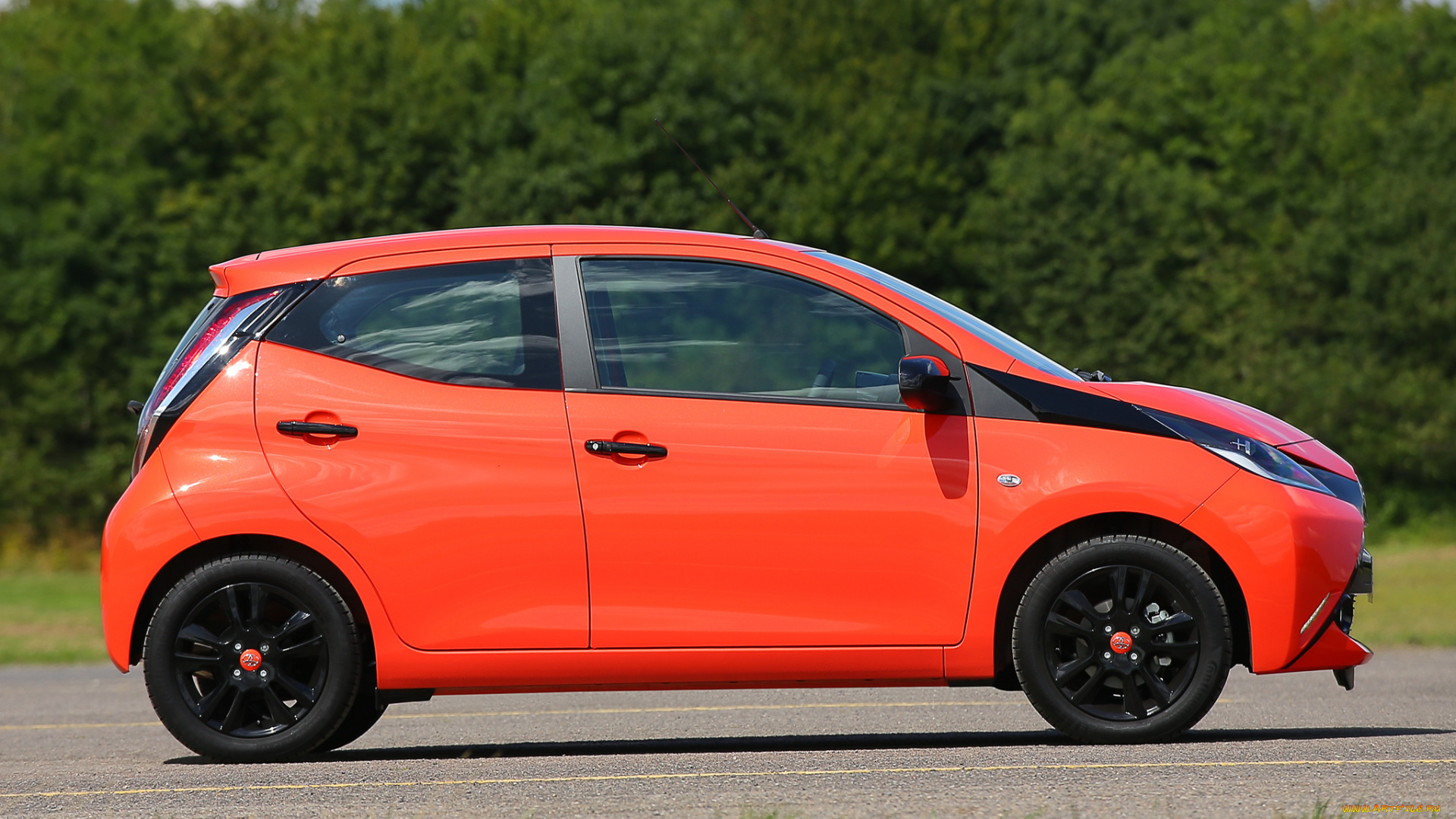 автомобили, toyota, красный, 2014г, uk-spec, 5-door, x-cite, aygo