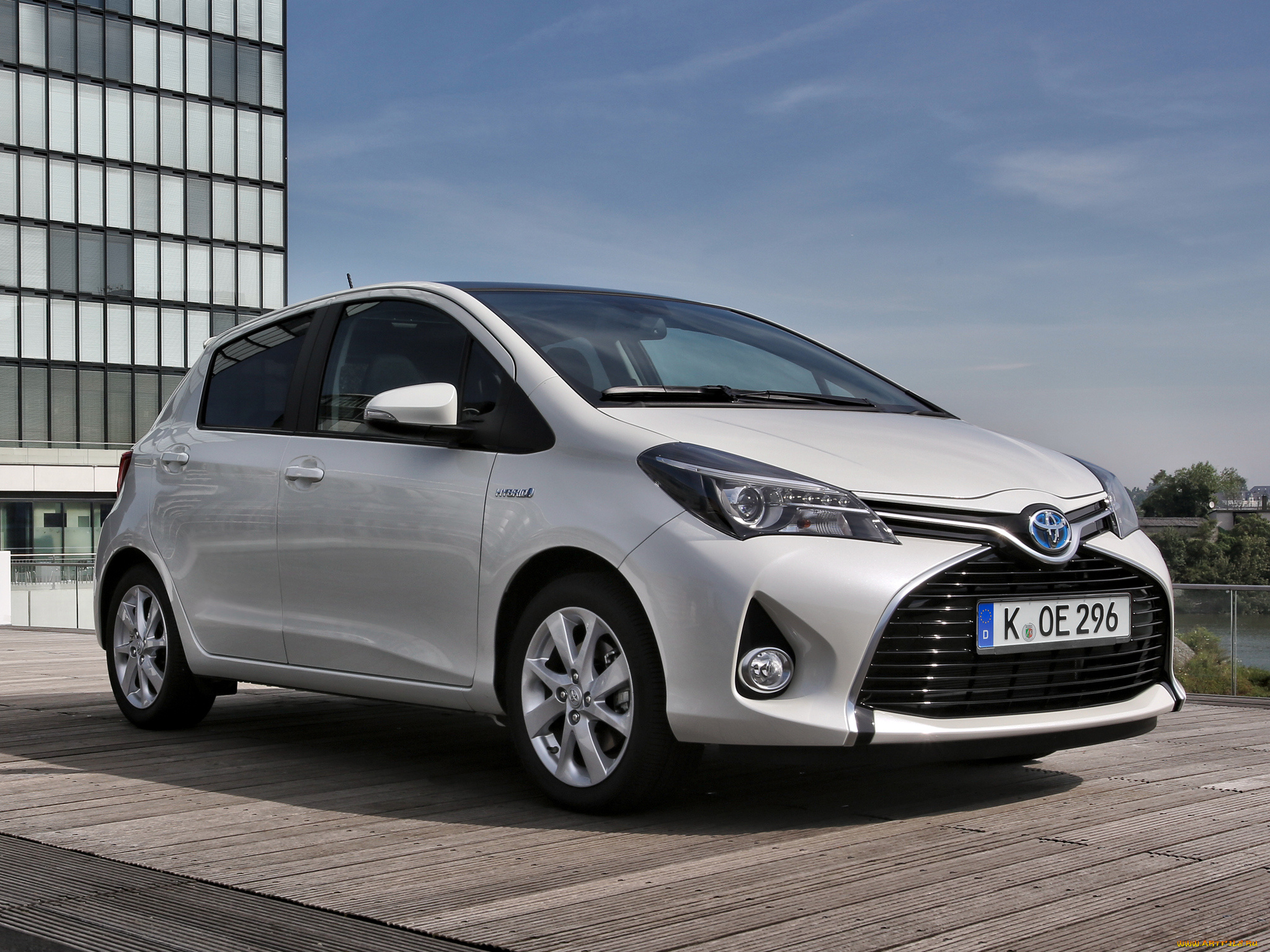 автомобили, toyota, светлый, hybrid, 2014г, yaris