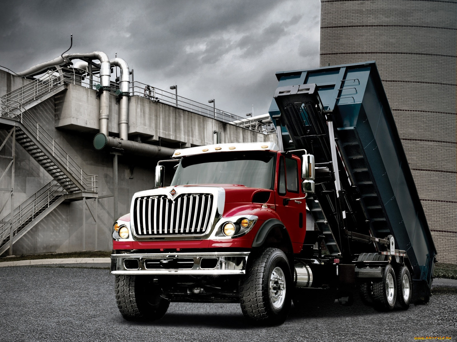 автомобили, international