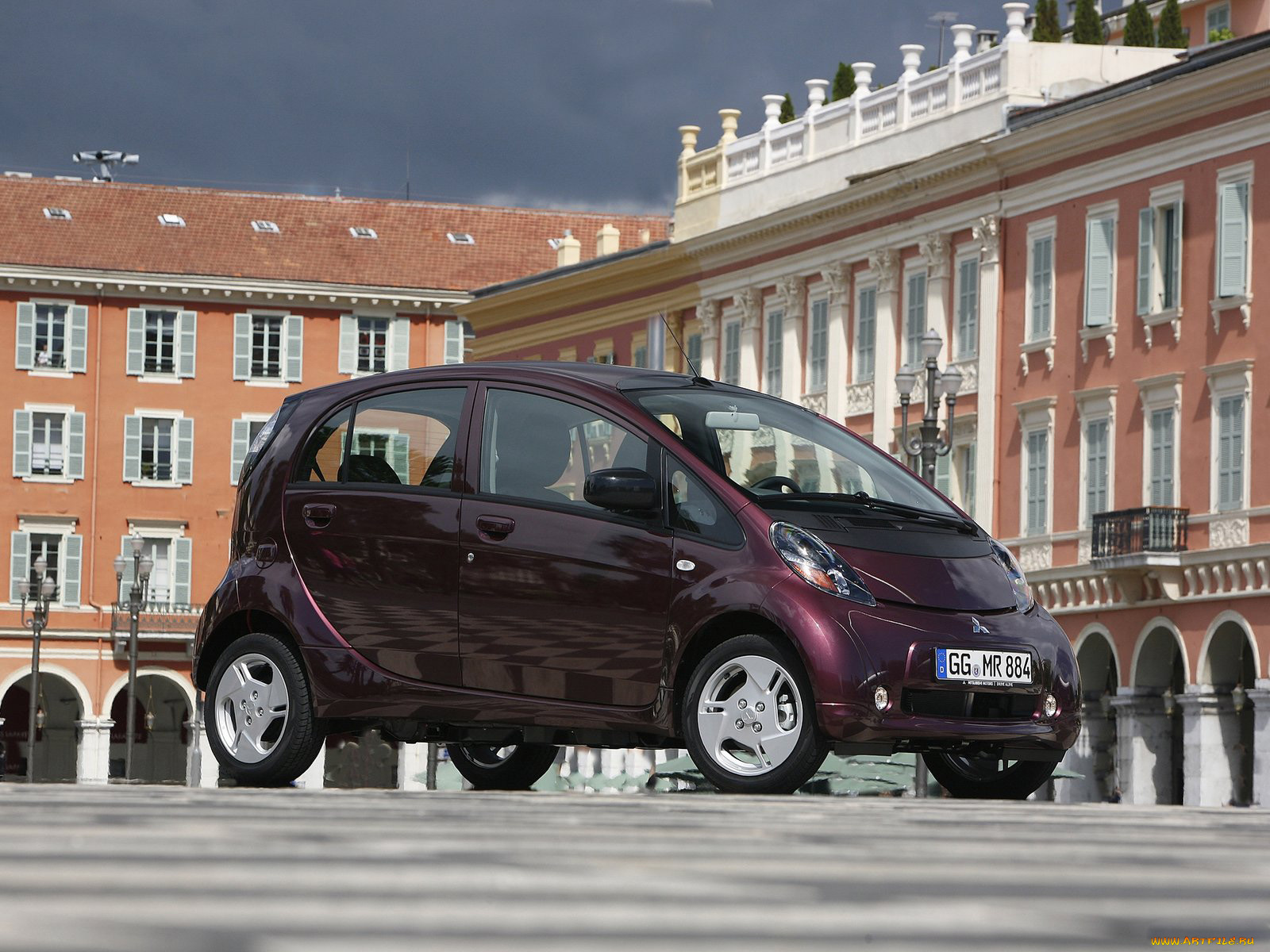 автомобили, mitsubishi