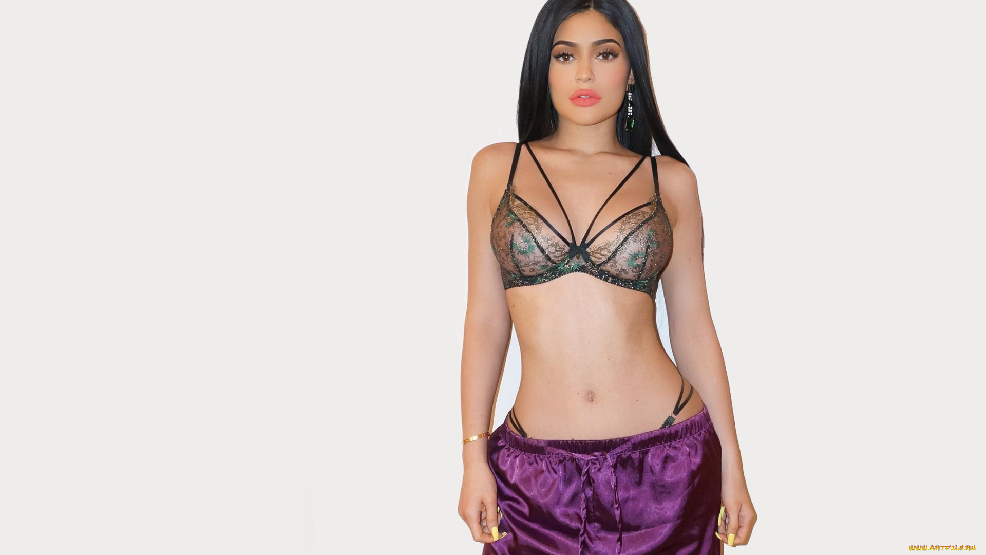 девушки, kylie, jenner, кайли, дженнер, юбка, белье, брюнетка