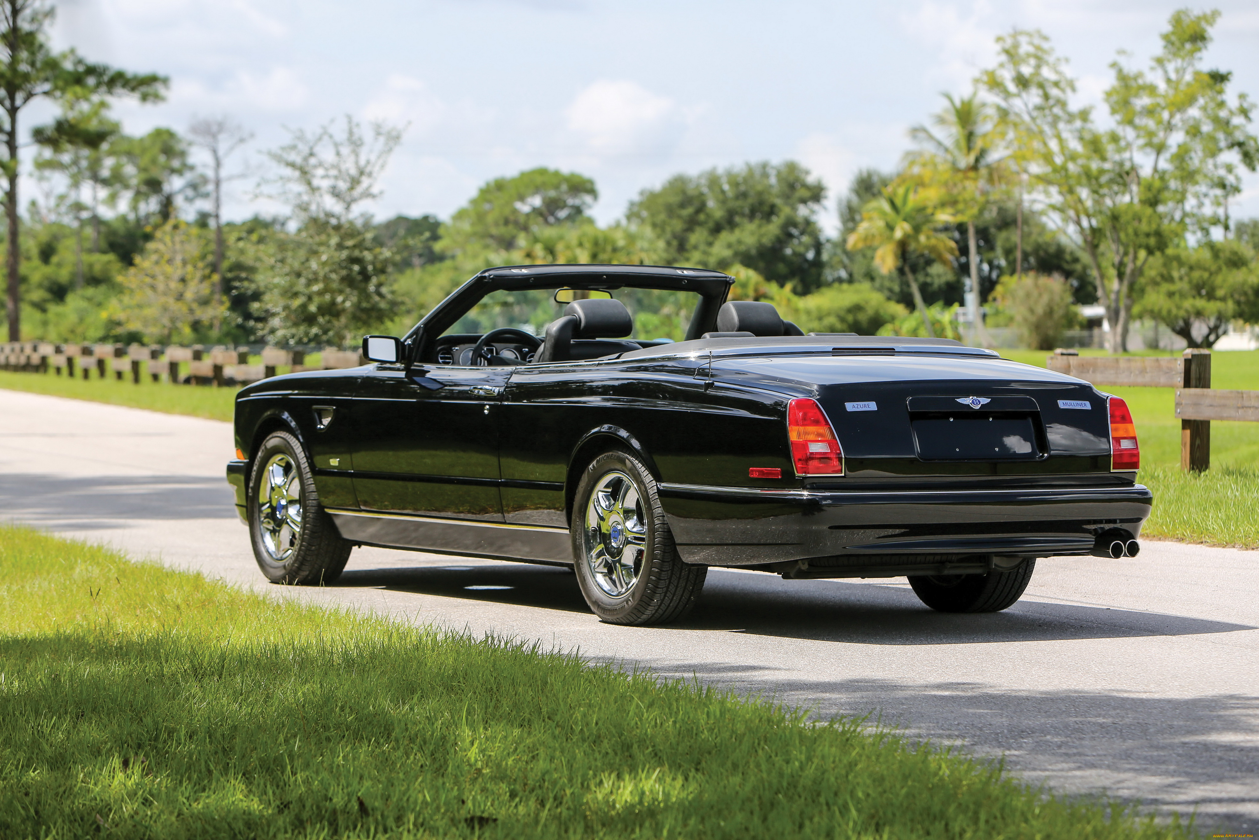 автомобили, bentley