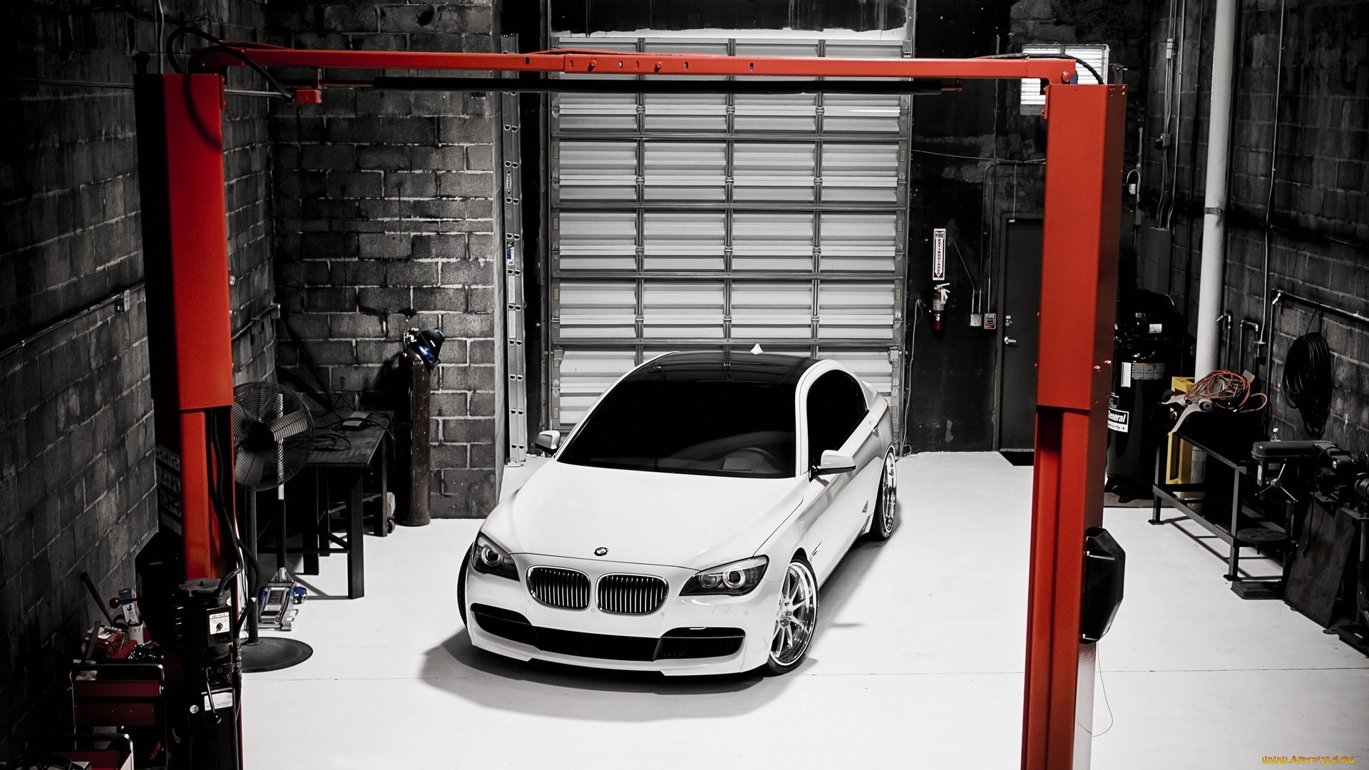 автомобили, bmw, подъемник, бмв, ворота, гараж, оборудование, белый