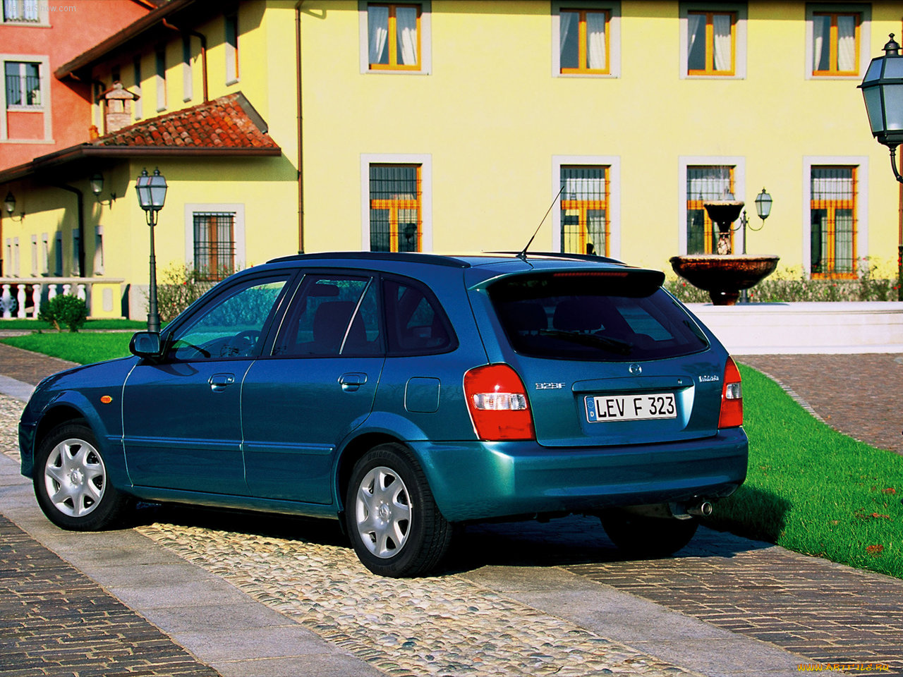 323f, автомобили, mazda