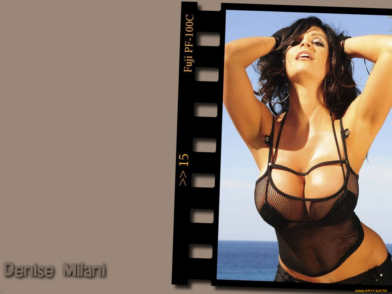 Denise, Milani, девушки