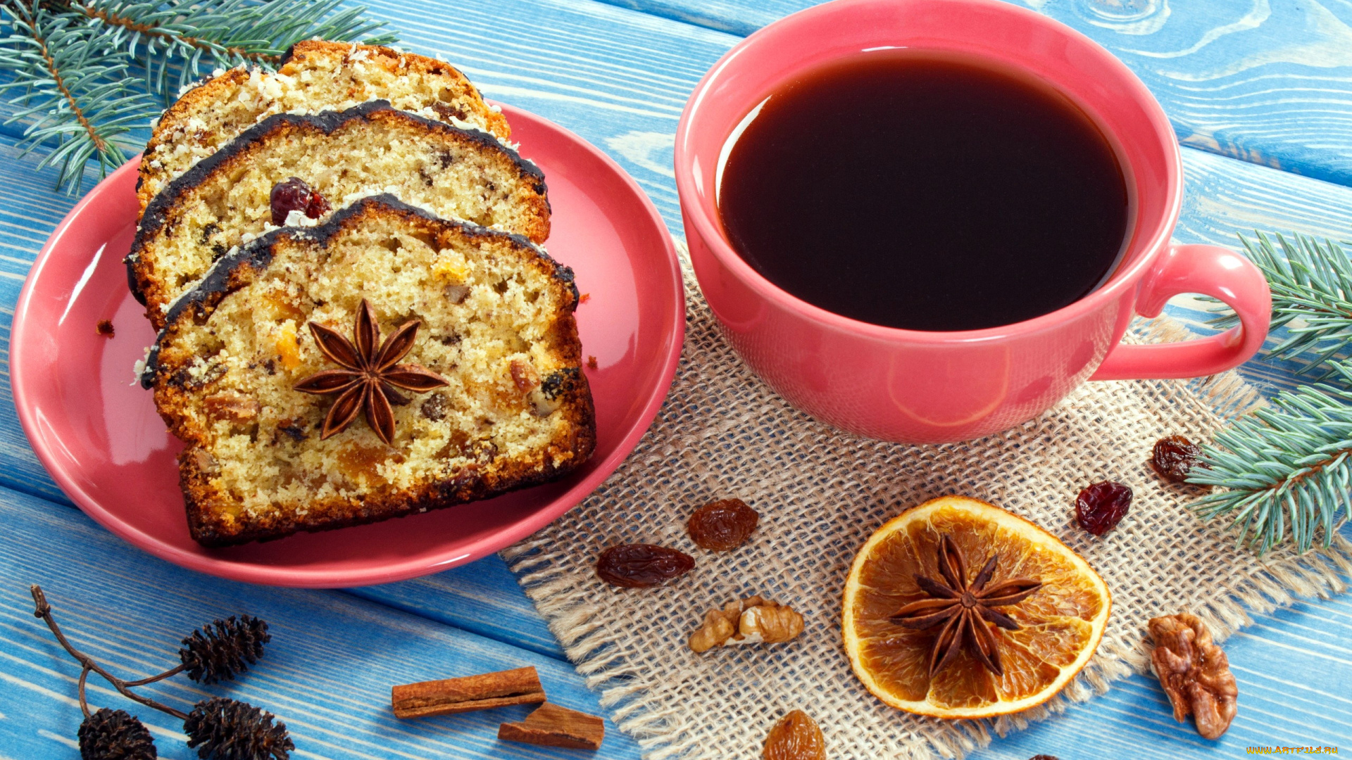 праздничные, угощения, пирог, кофе, изюм, бадьян, орехи