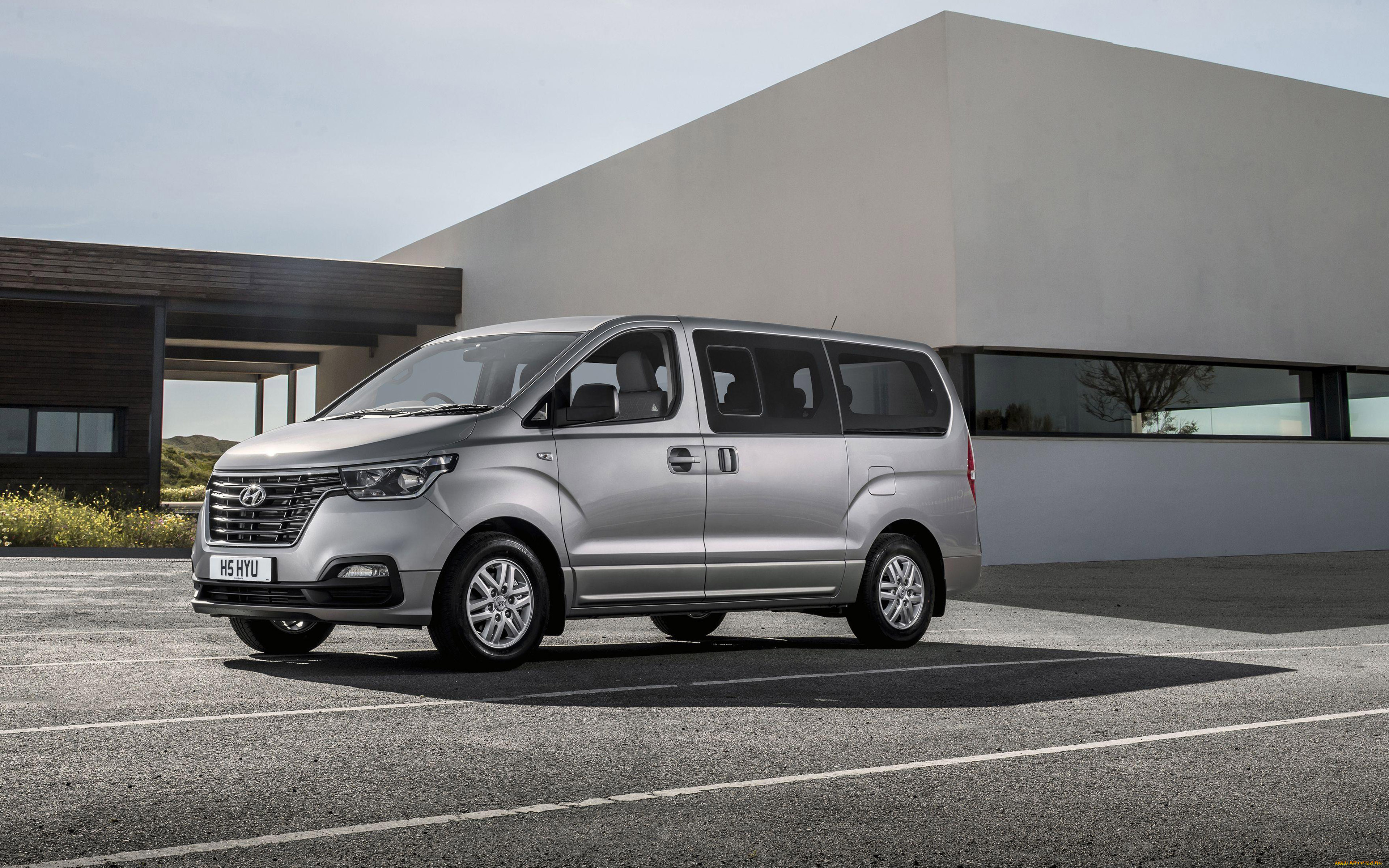 2018, hyundai, i800, автомобили, hyundai, хендай, корейские, новый, экстерьер, микроавтобус, серый