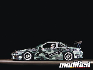 Картинка автомобили nissan datsun